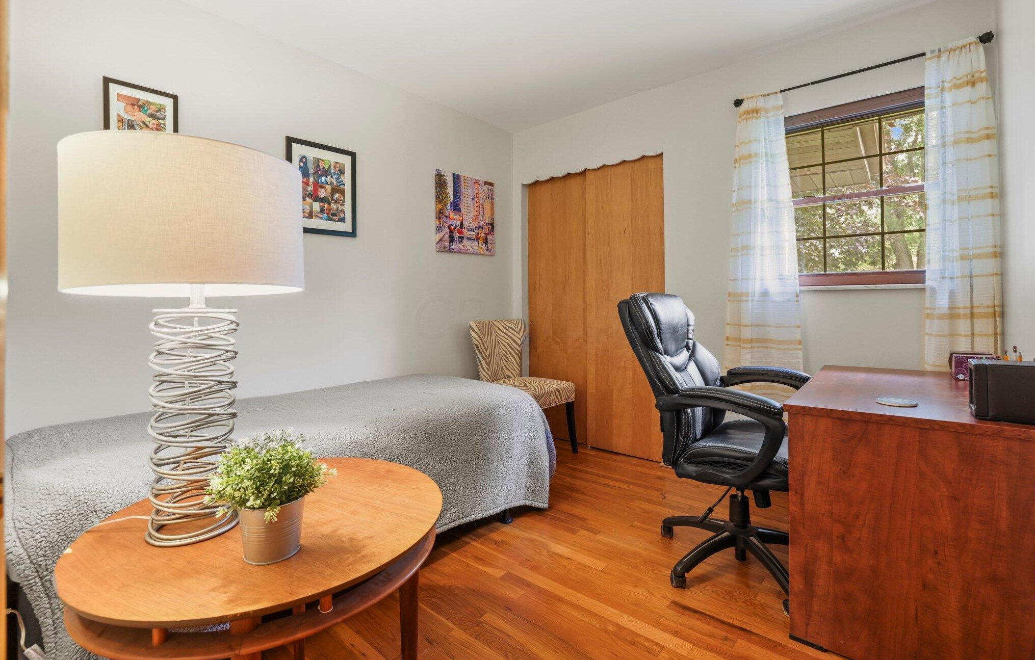 4386 Marland Dr, Columbus OH  43224-1015 exterior