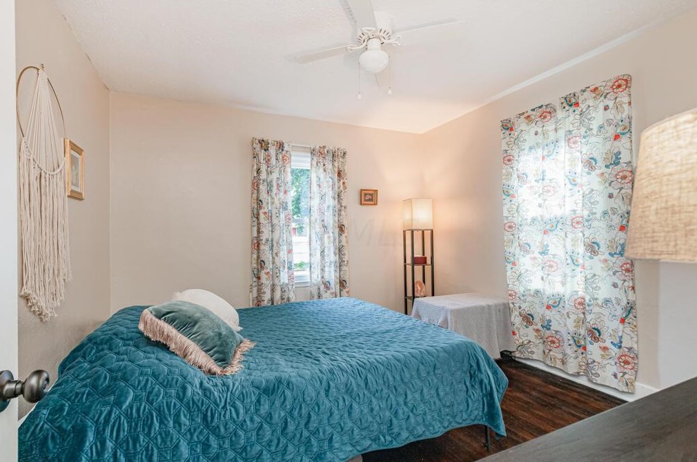 1351 Duxberry Ave, Columbus OH  43211-2269 exterior