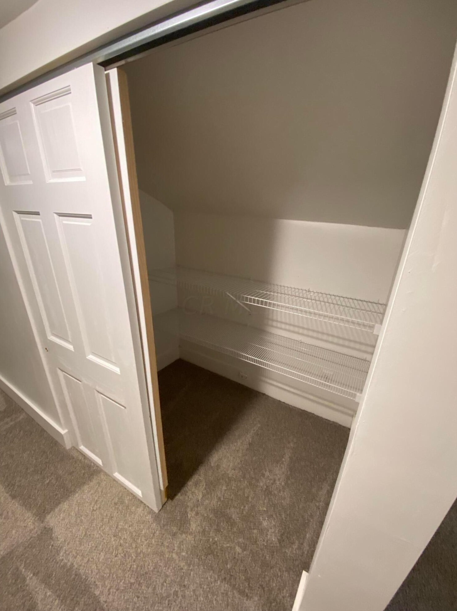 210 Brighton Rd, Columbus OH 43202-1024 exterior