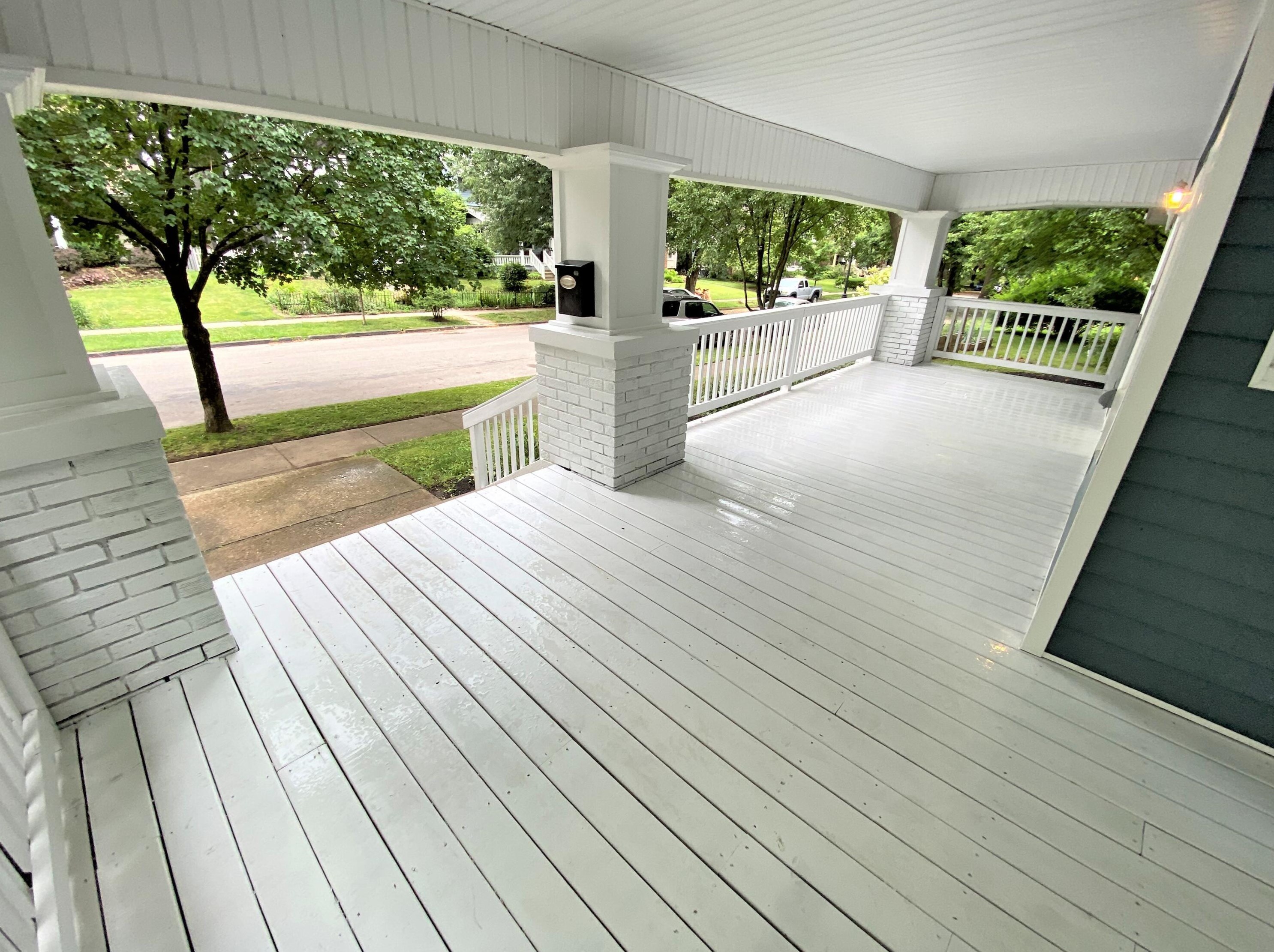 210 Brighton Rd, Columbus OH 43202-1024 exterior