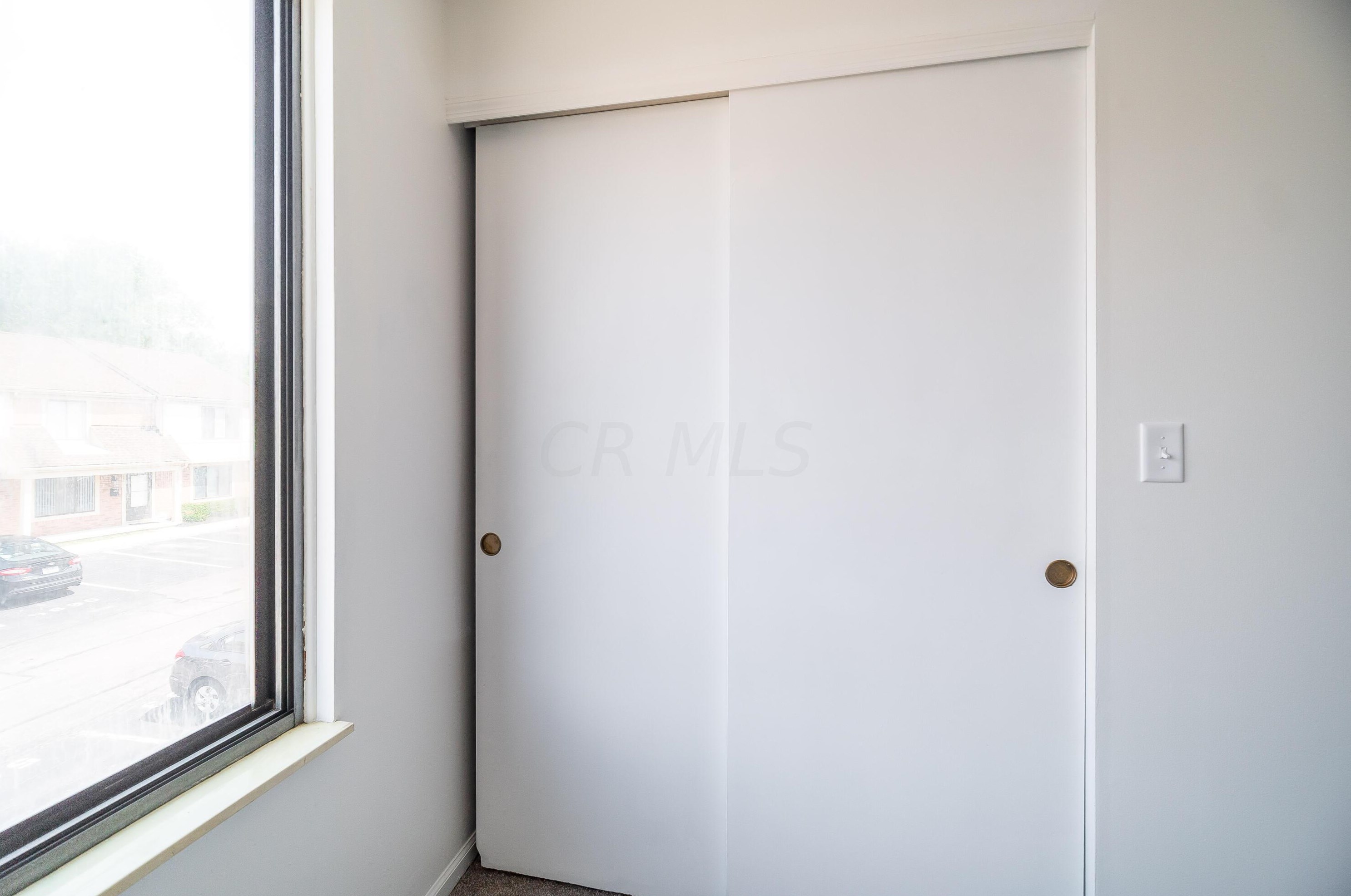 5699 Jousting Ln, Columbus OH  43231-2979 exterior