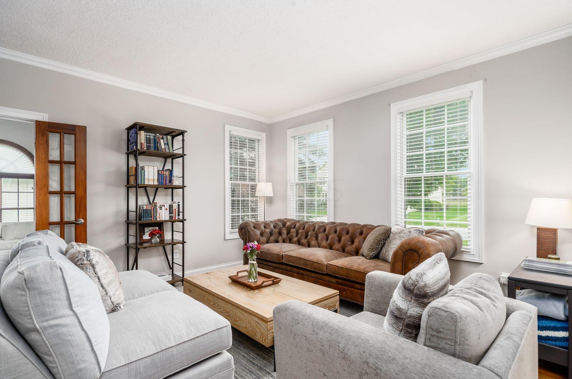 6209 Balmoral Dr, Dublin OH  43017-8595 exterior