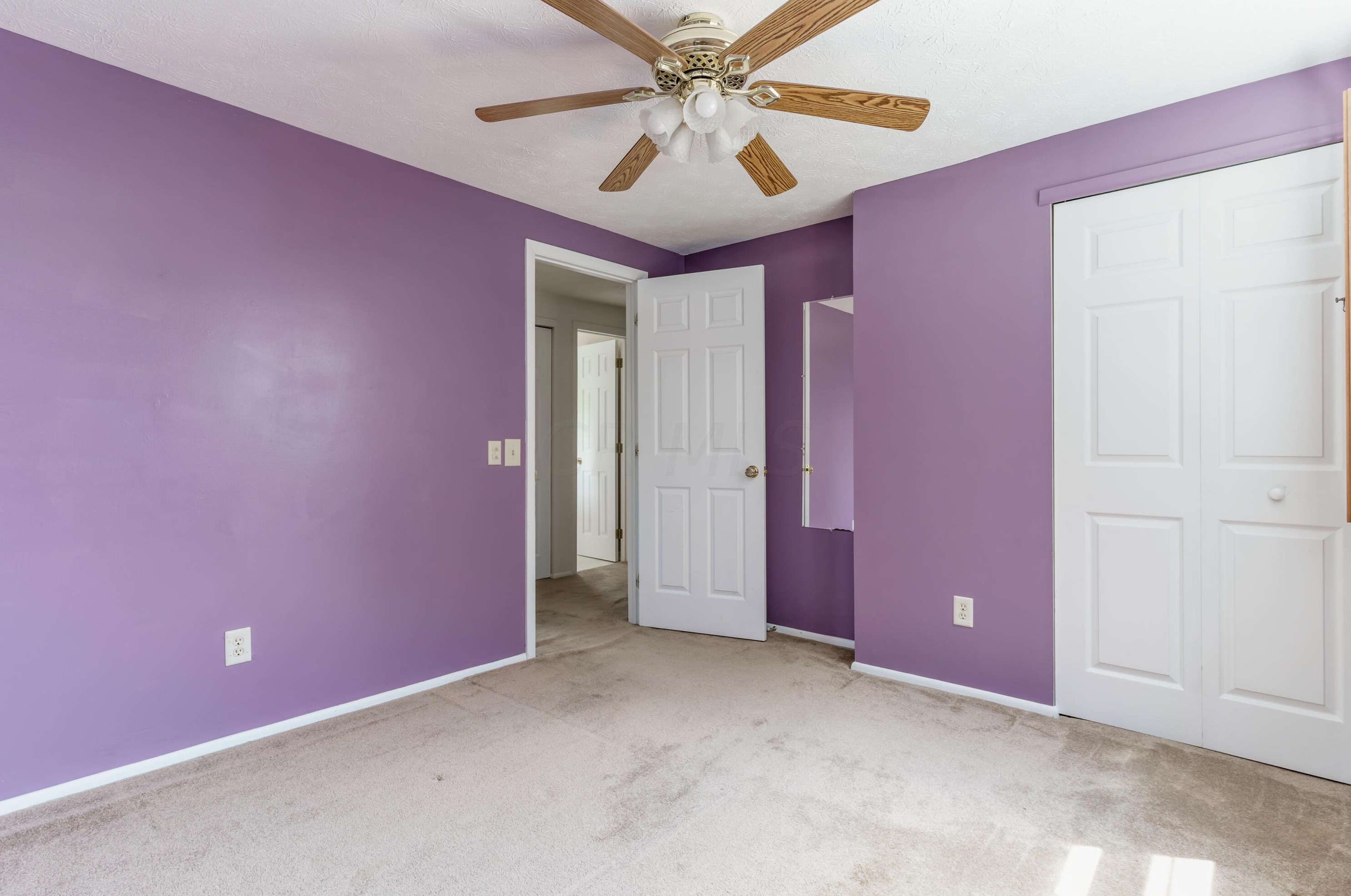 2076 Steffi Dr, Hilliard OH  43026-9432 exterior