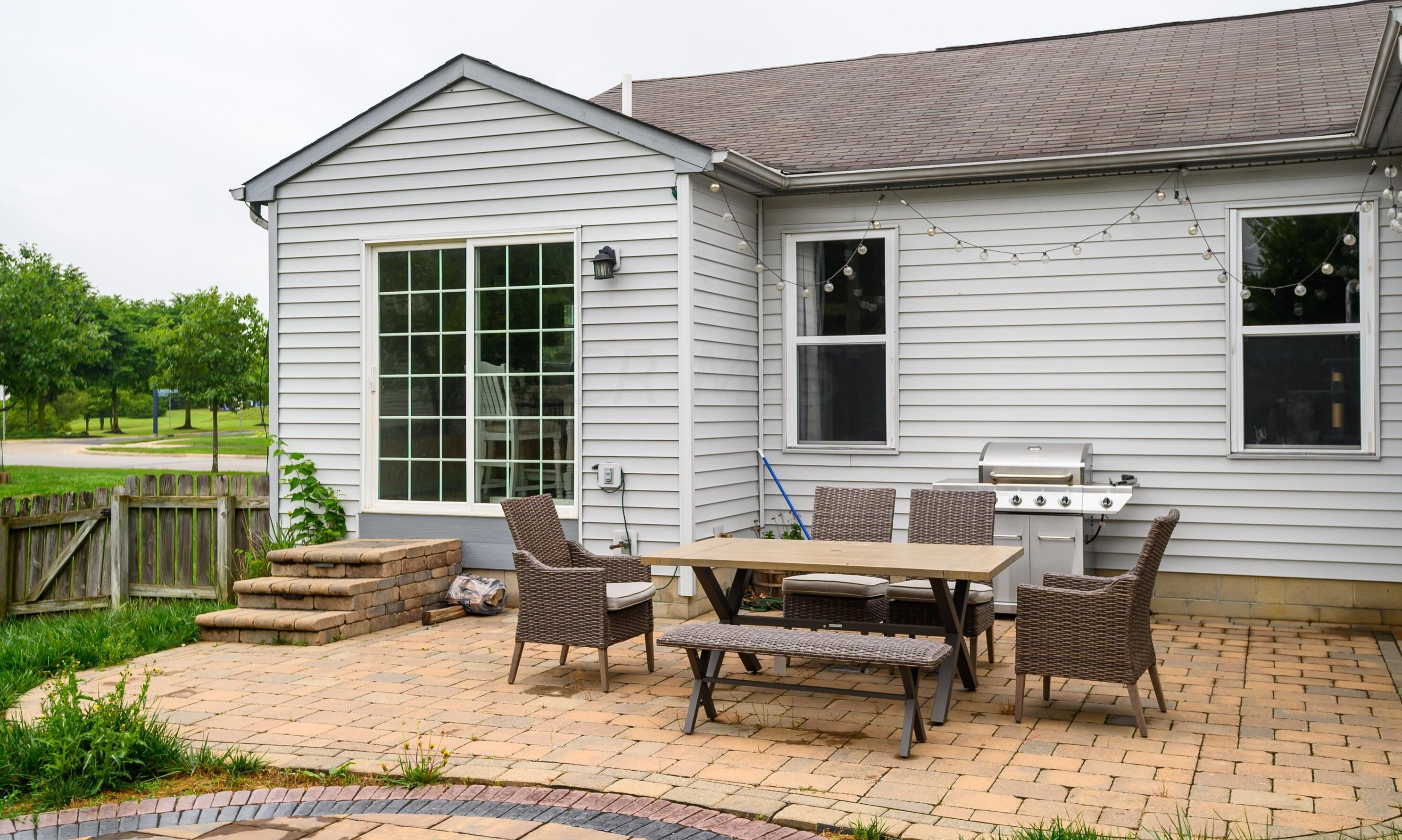 547 Carson Farms Blvd, Delaware OH  43015-2232 exterior