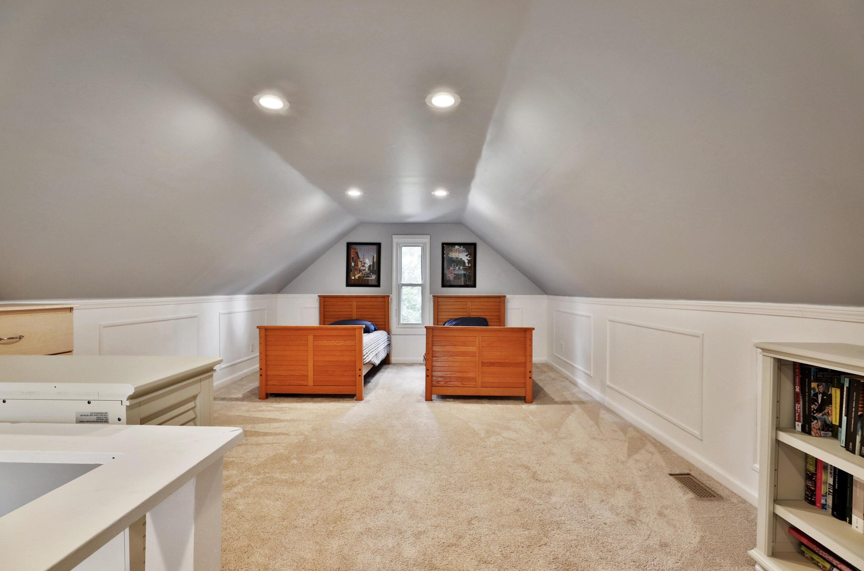 4560 Stewart Pl, Columbus OH  43214-2531 exterior