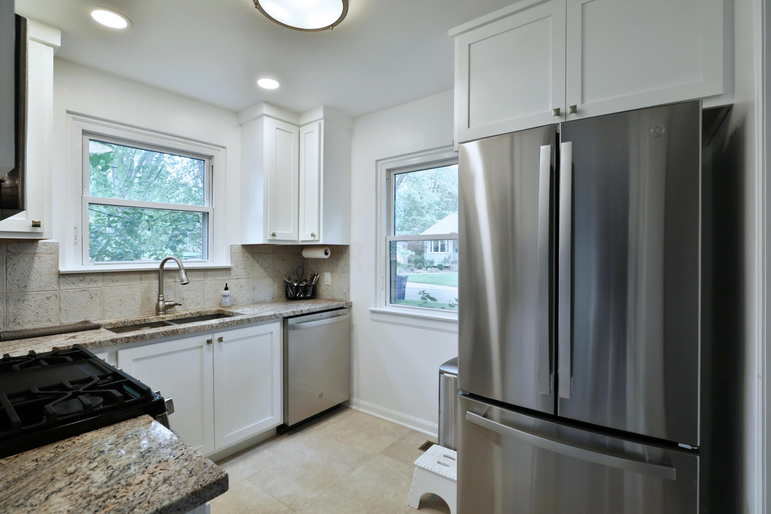 4560 Stewart Pl, Columbus OH  43214-2531 exterior