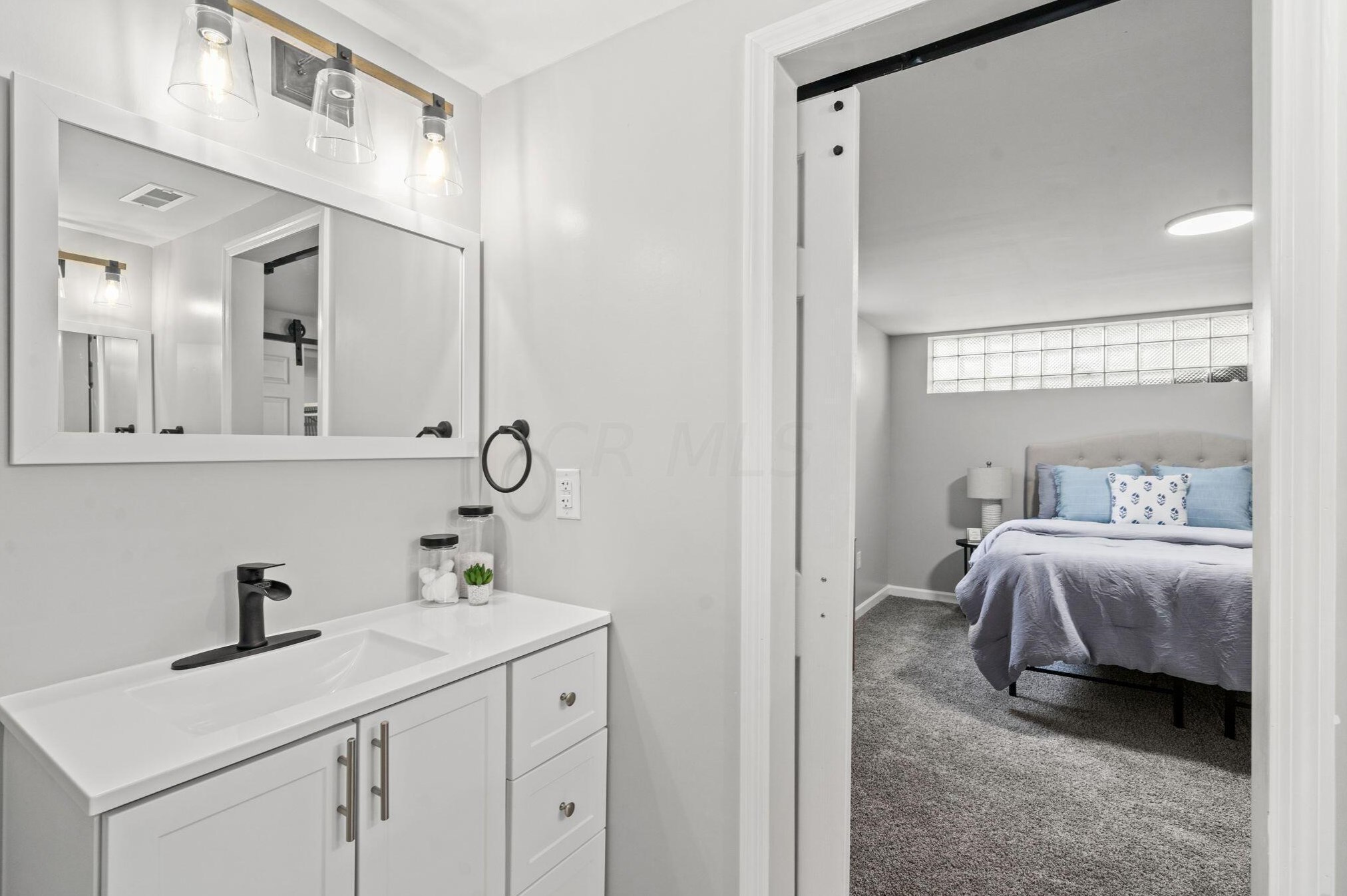 1790 Bide A Wee Park Ave, Columbus OH  43205-3039 exterior