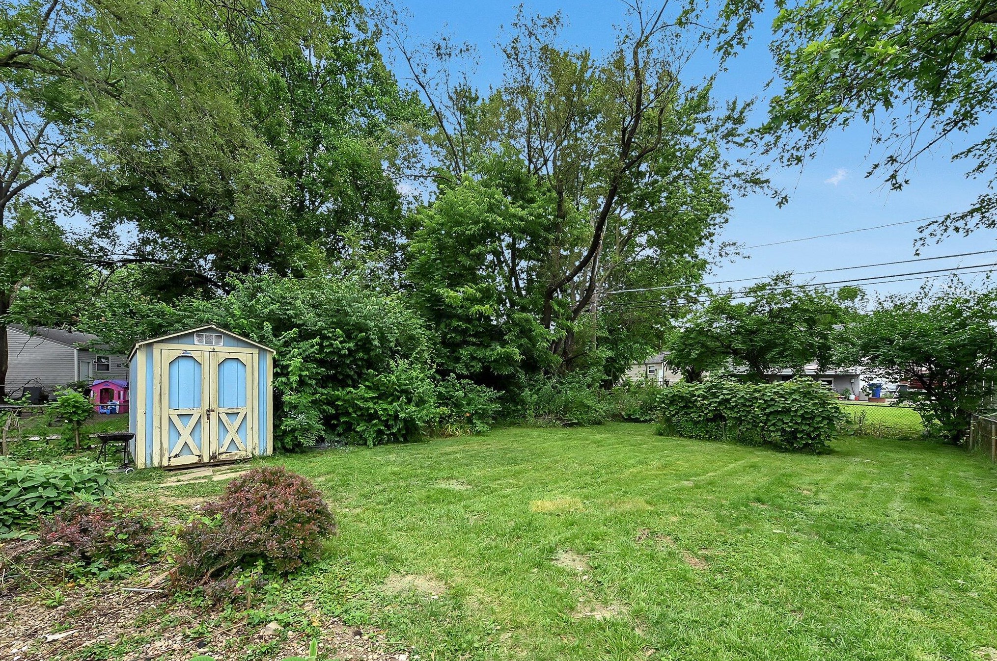 1890 Zettler Rd, Columbus OH  43227-3457 exterior