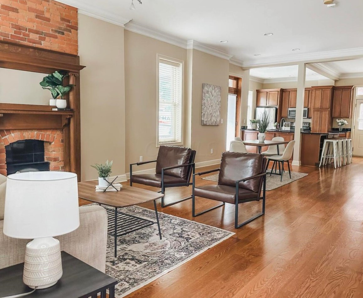 60 Buttles Ave, Columbus OH  43215-1451 exterior