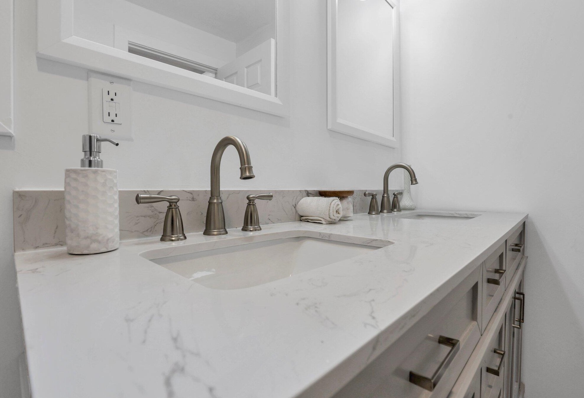 511 Kanawha Ave, Columbus OH 43214-1207 exterior