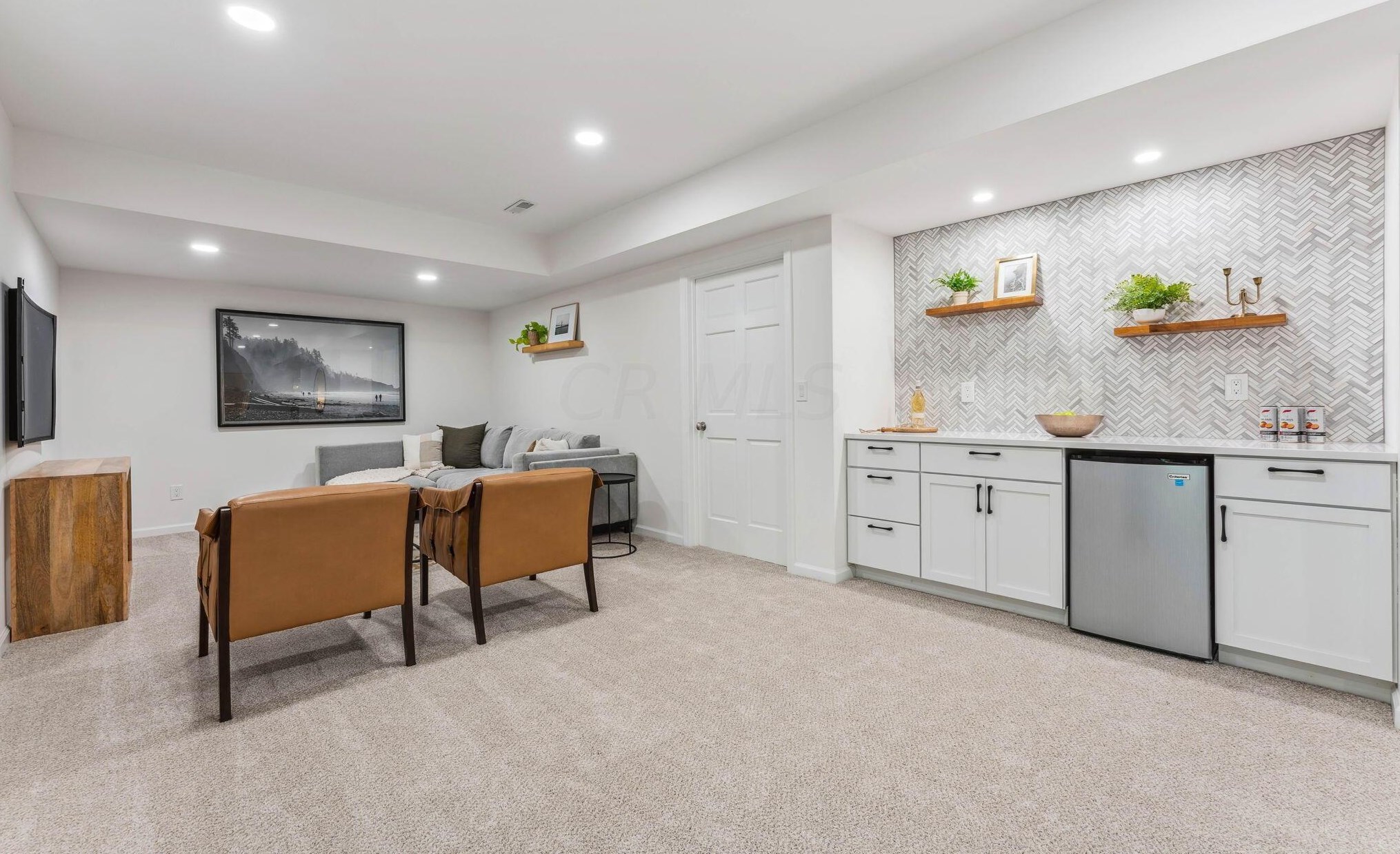 2781 Edgewood Rd, Columbus OH 43220-4517 exterior