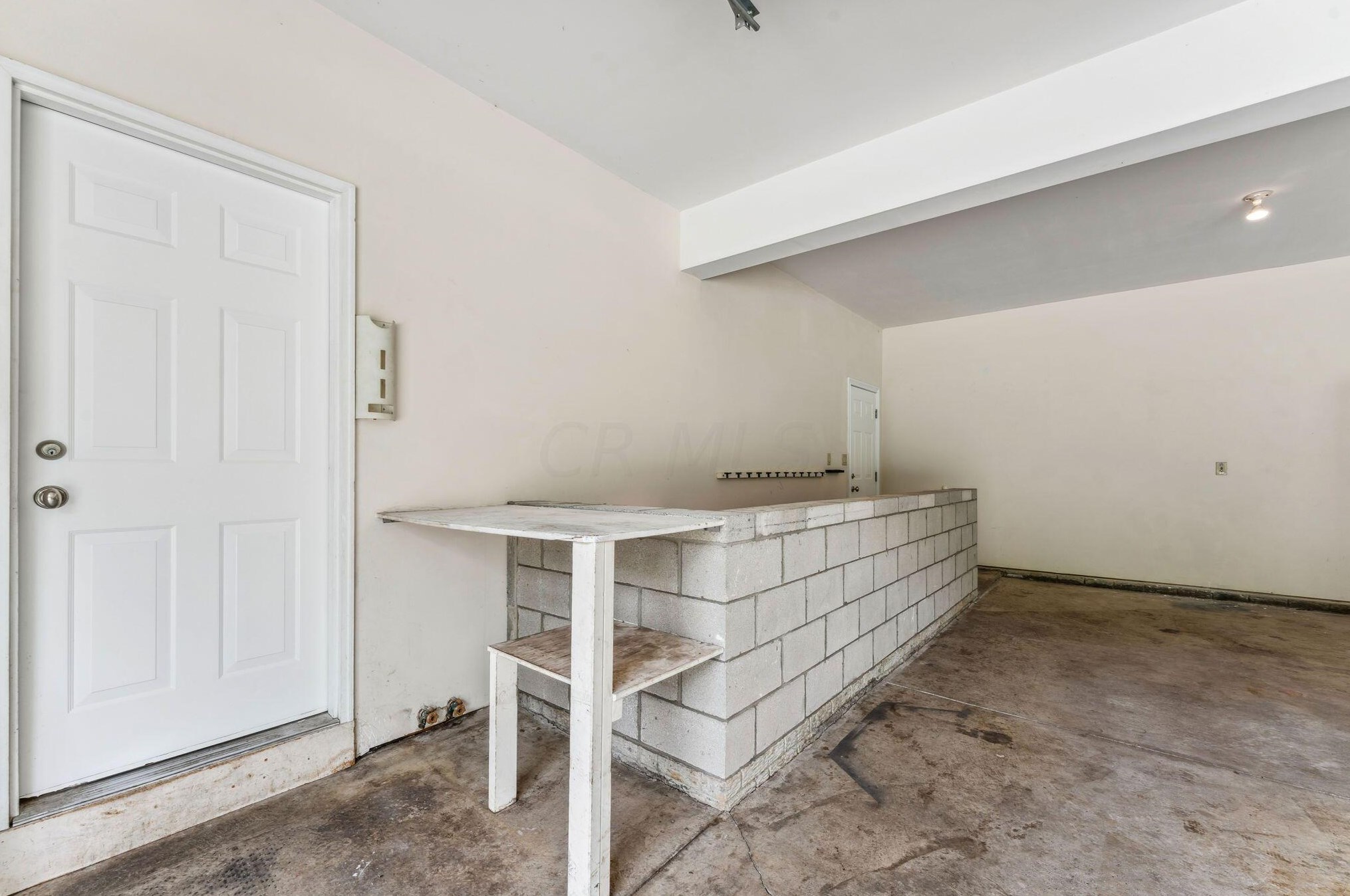 2781 Edgewood Rd, Columbus OH 43220-4517 exterior