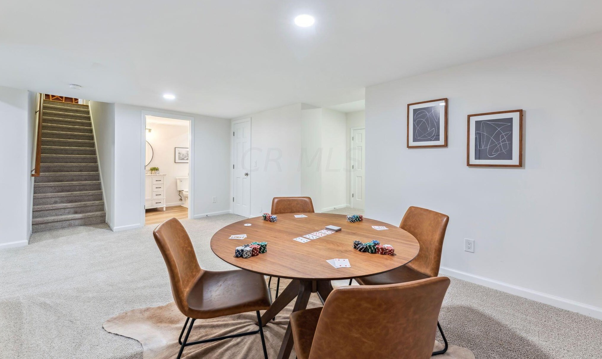 2781 Edgewood Rd, Columbus OH 43220-4517 exterior