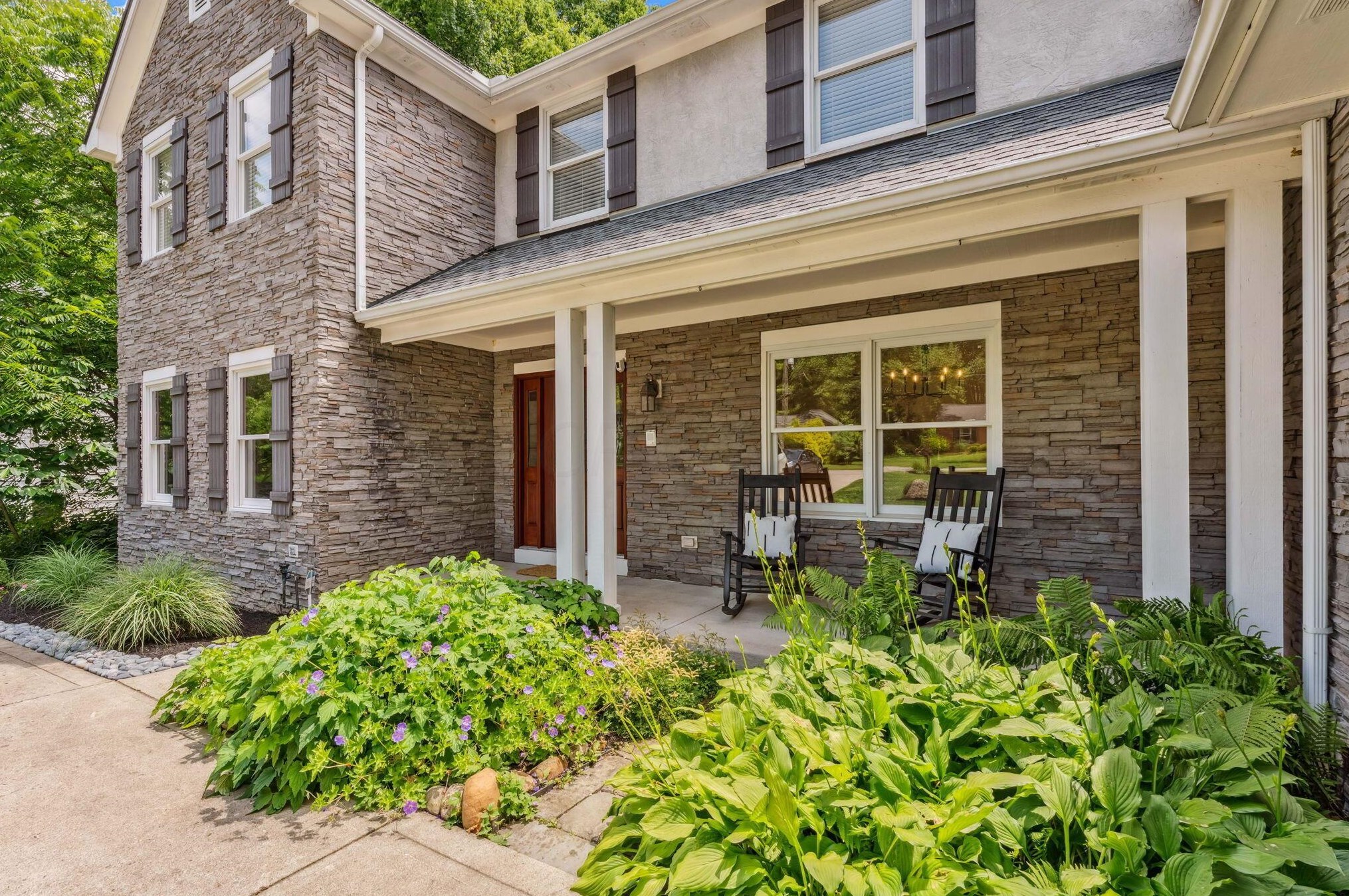 2781 Edgewood Rd, Columbus OH 43220-4517 exterior