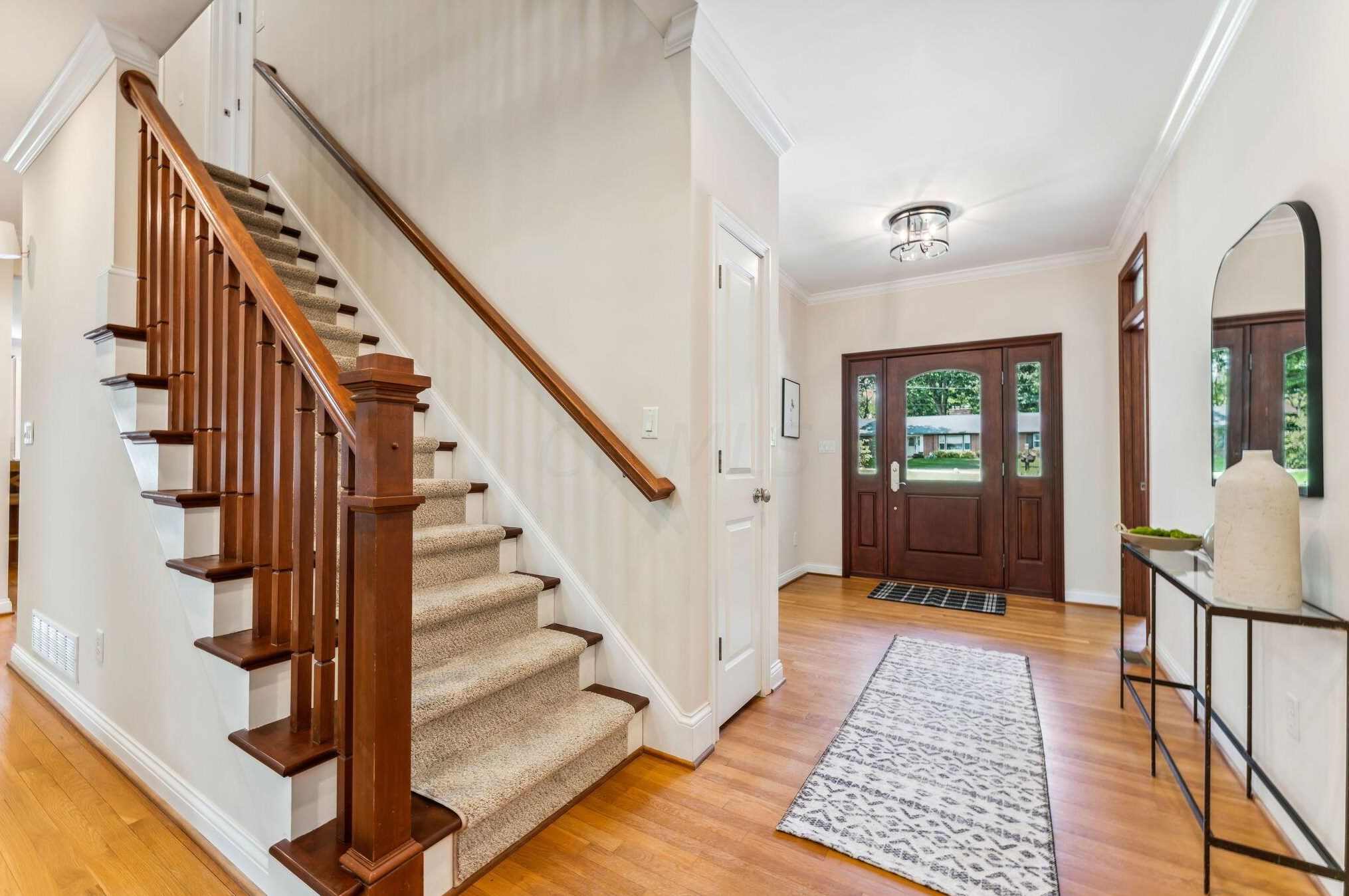 2781 Edgewood Rd, Columbus OH 43220-4517 exterior