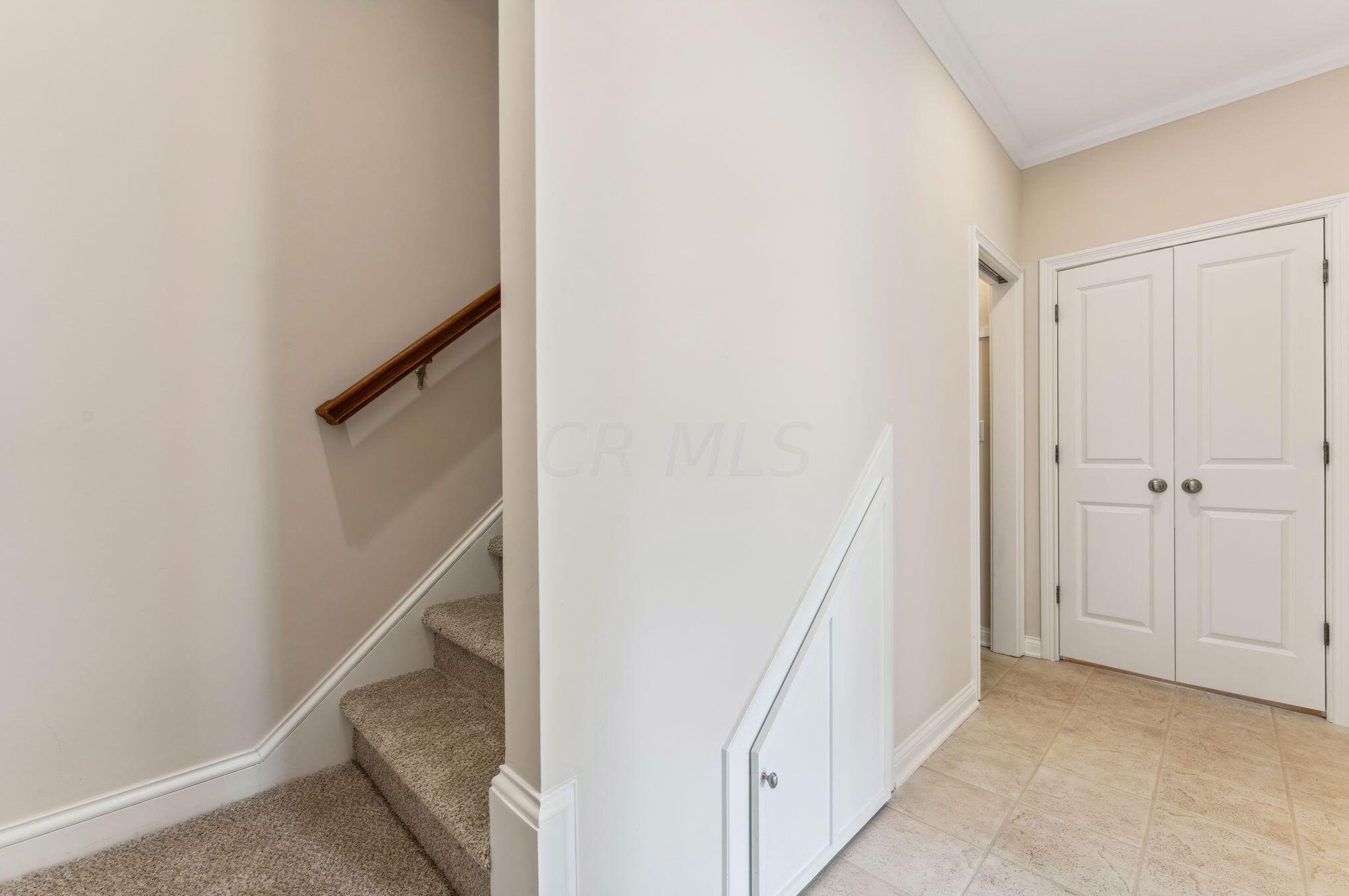 2781 Edgewood Rd, Columbus OH 43220-4517 exterior