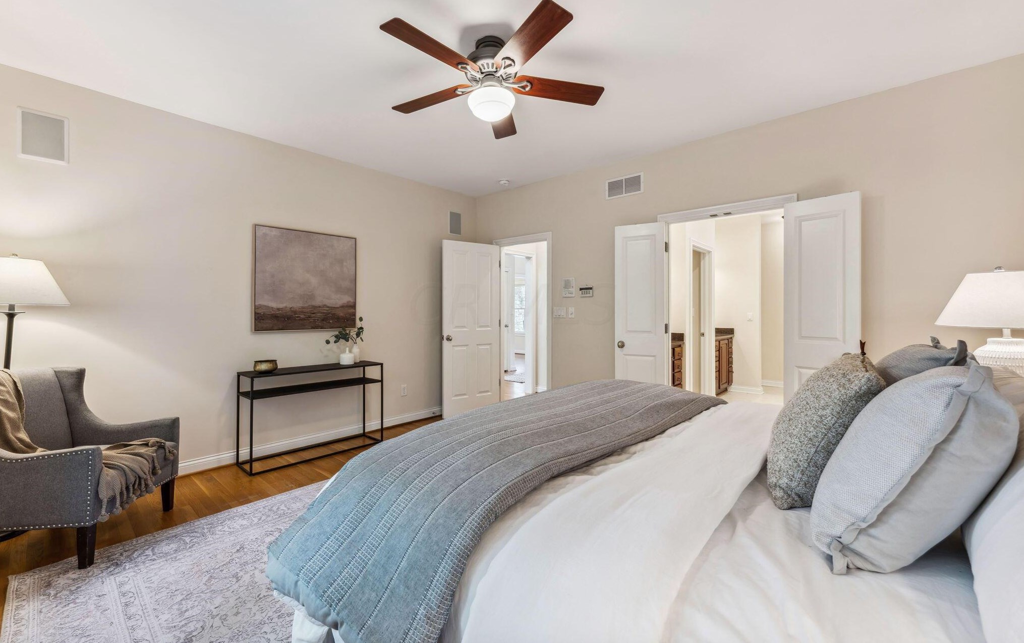 2781 Edgewood Rd, Columbus OH 43220-4517 exterior