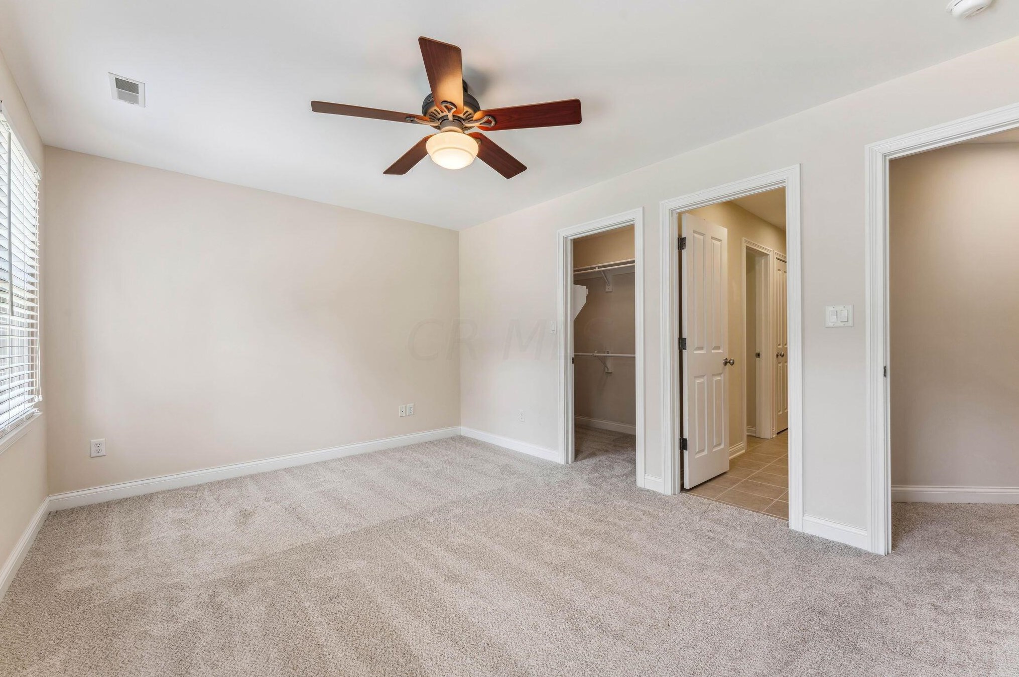 2781 Edgewood Rd, Columbus OH 43220-4517 exterior