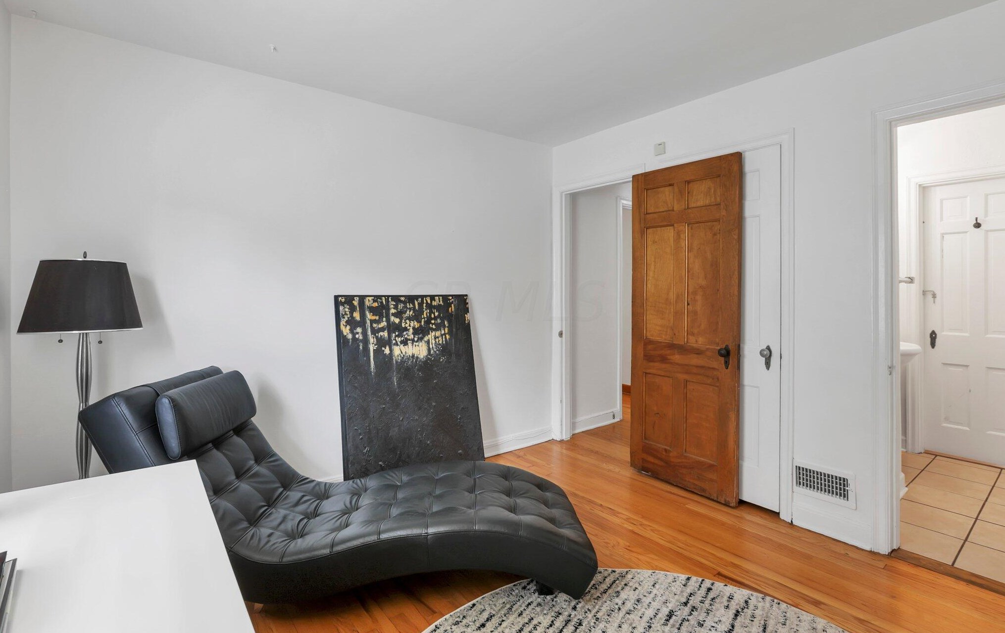 80 Edgevale Rd, Columbus OH 43221-1215 exterior