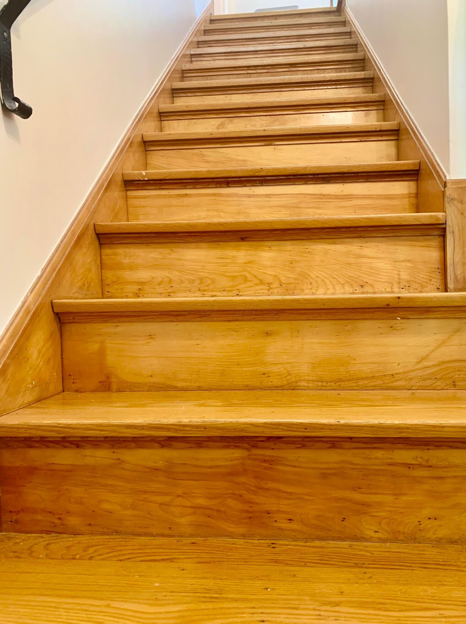 80 Edgevale Rd, Columbus OH 43221-1215 exterior