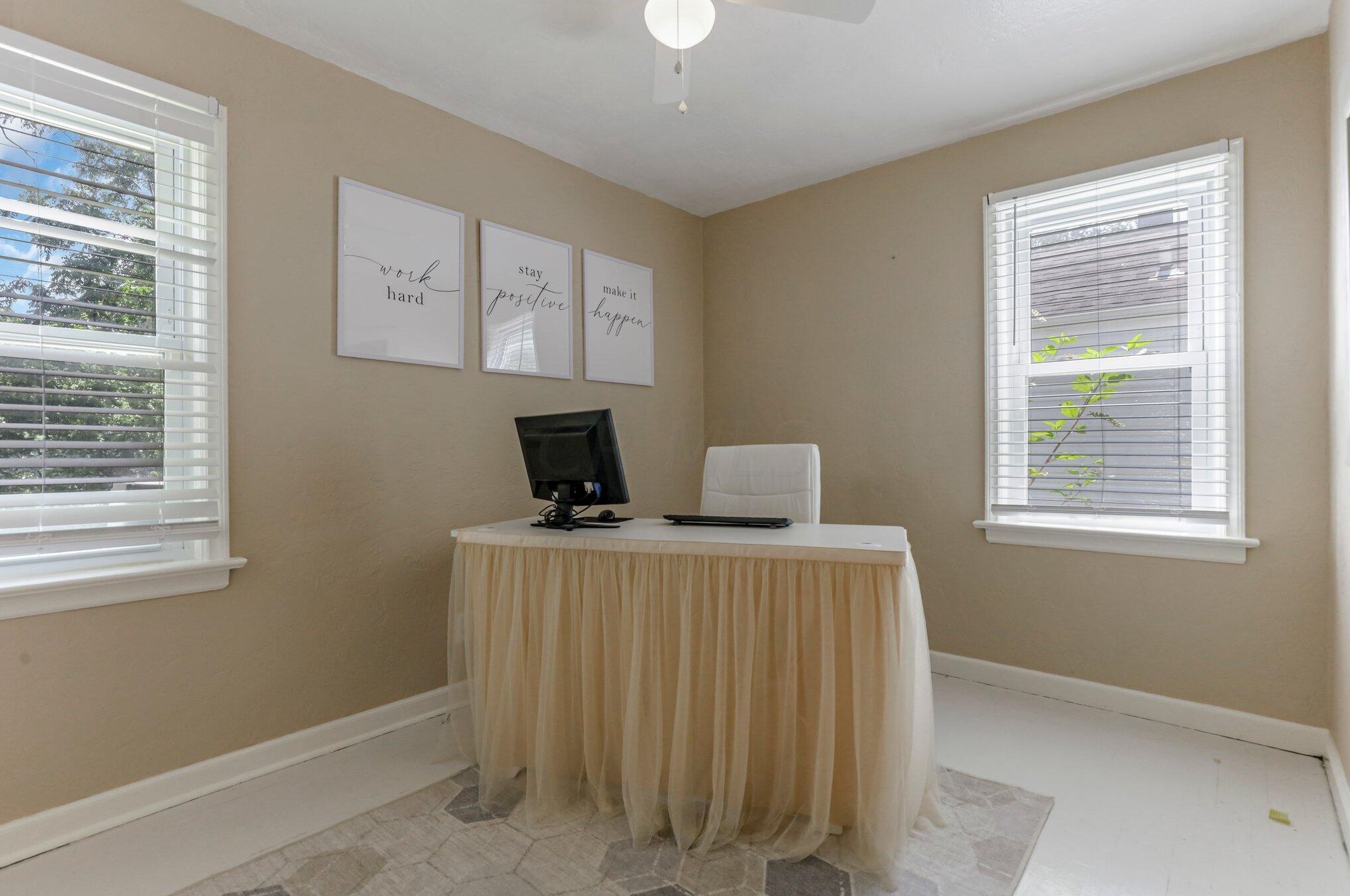 118 Gould Rd, Columbus OH 43209-1175 exterior