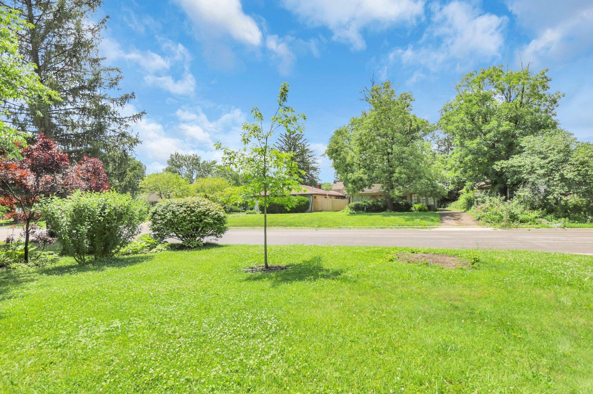 118 Gould Rd, Columbus OH 43209-1175 exterior