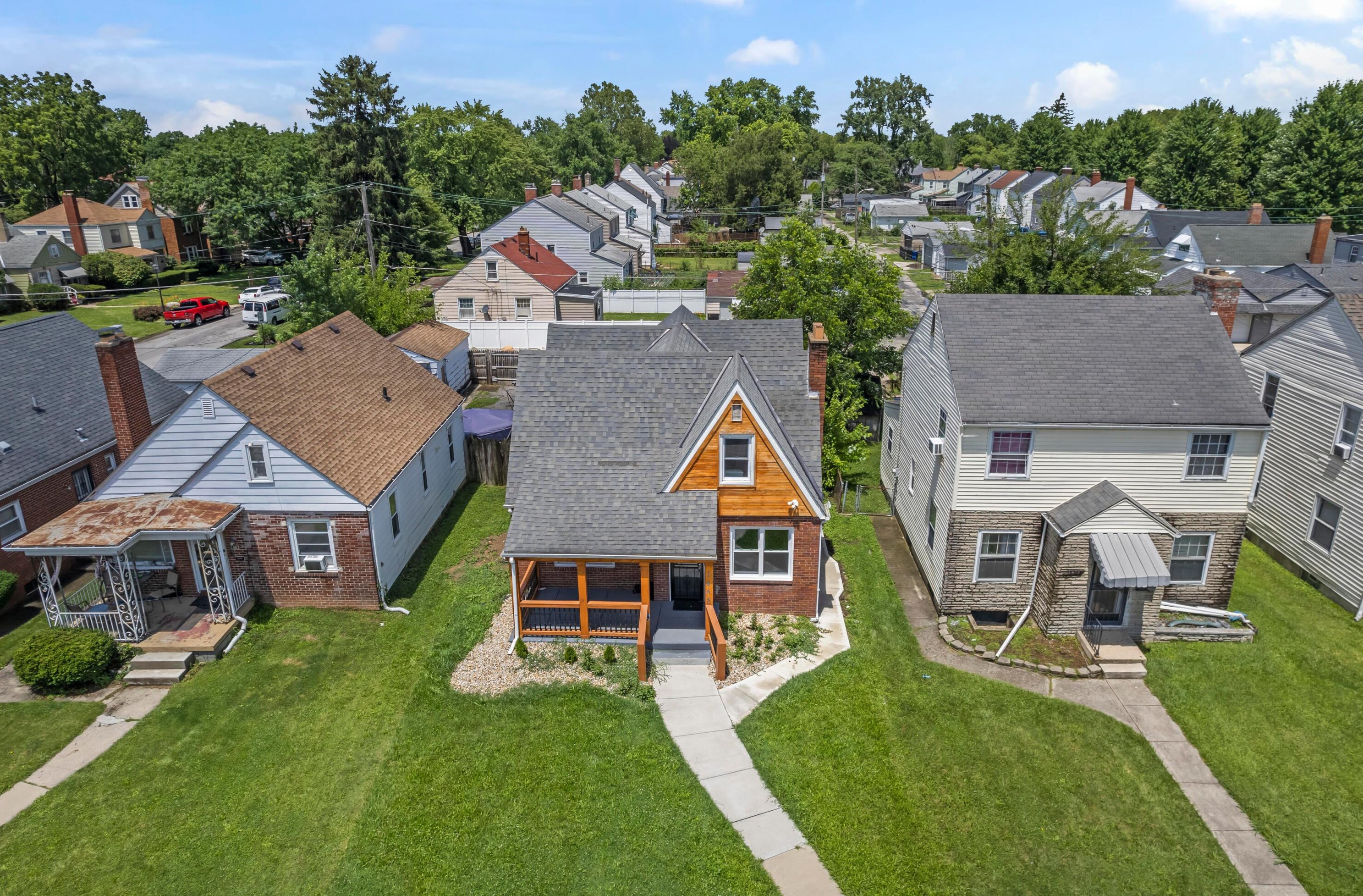 1468 Whittier St, Columbus OH 43206-1864 exterior