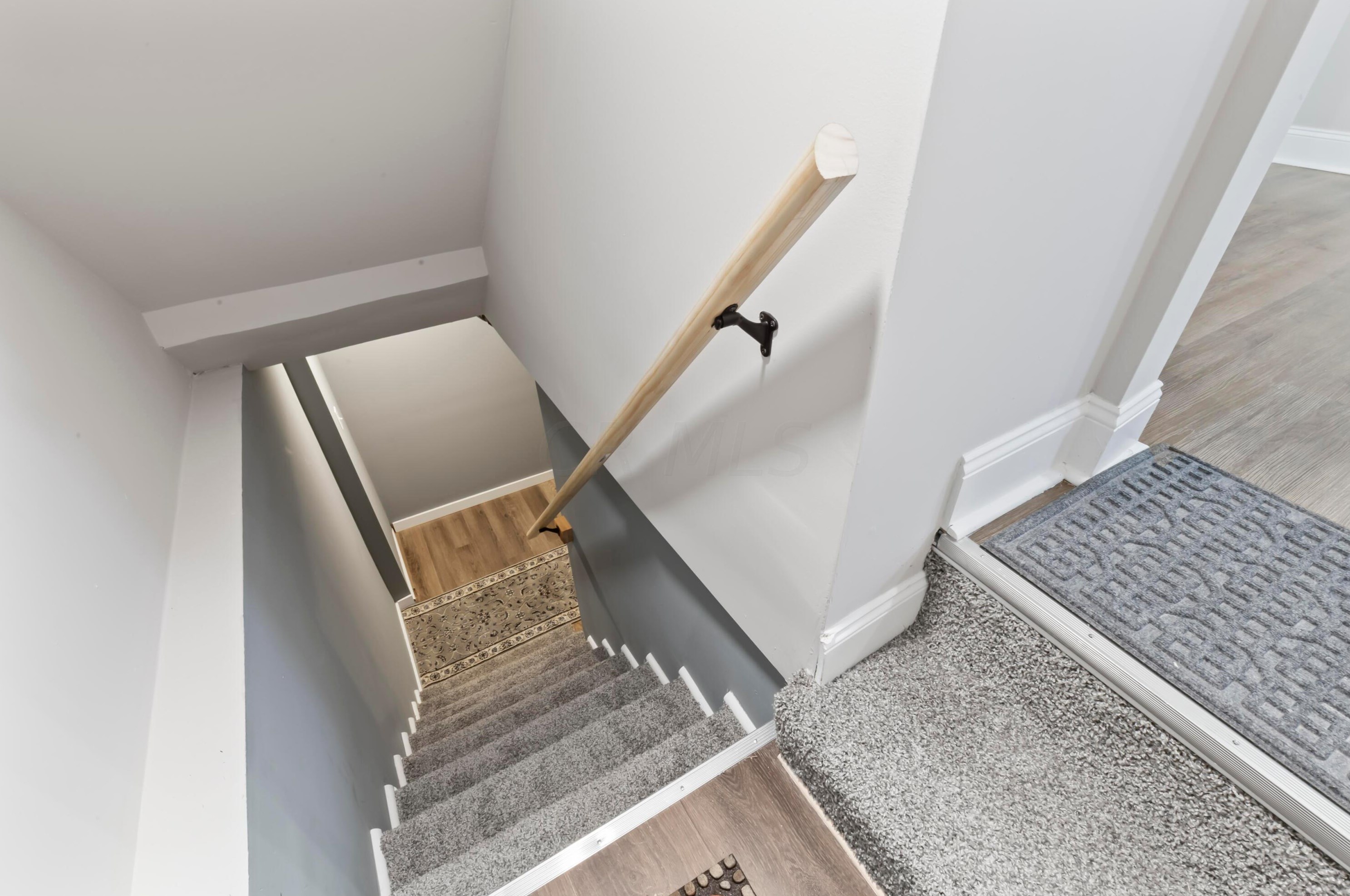 1468 Whittier St, Columbus OH 43206-1864 exterior