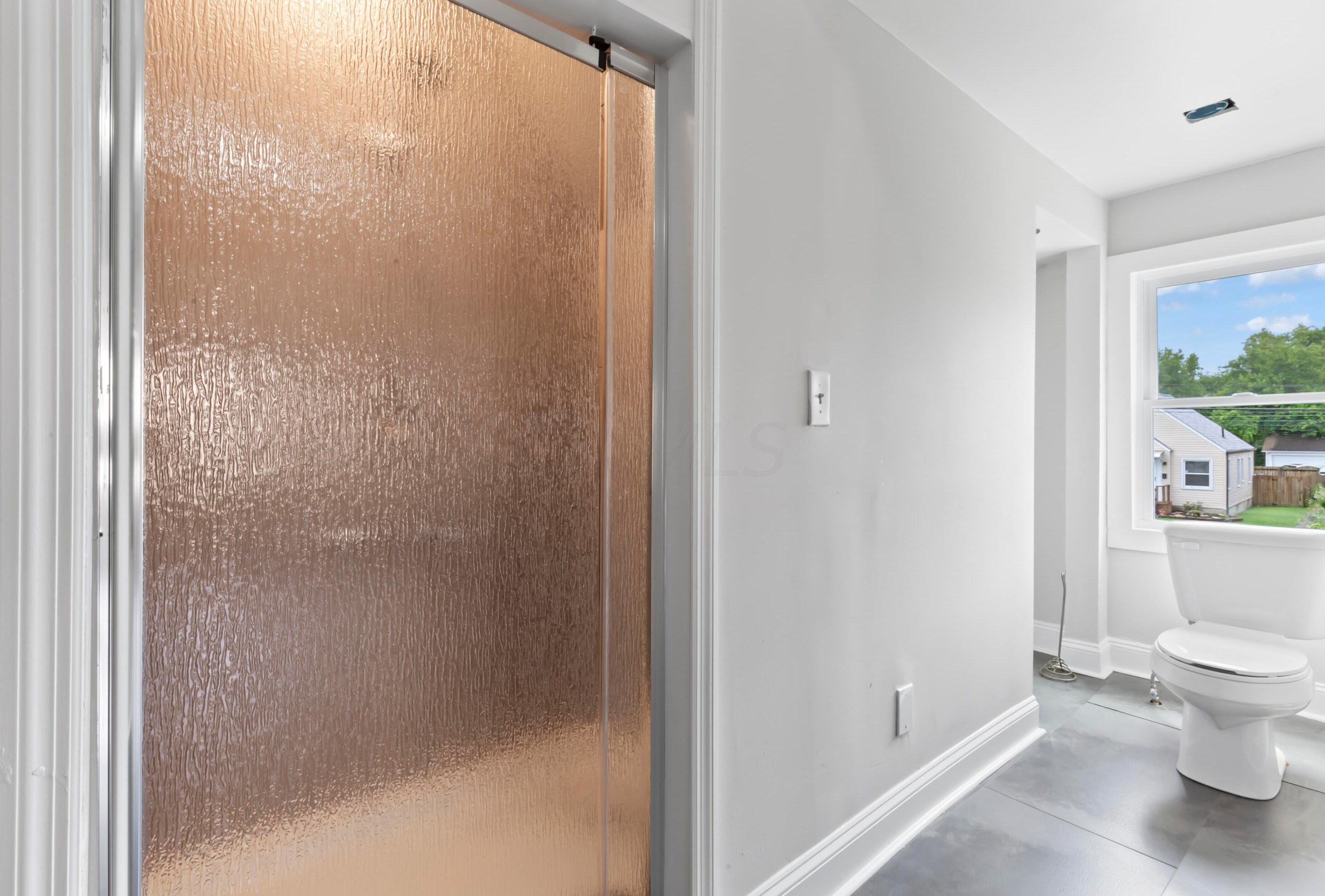 1468 Whittier St, Columbus OH 43206-1864 exterior