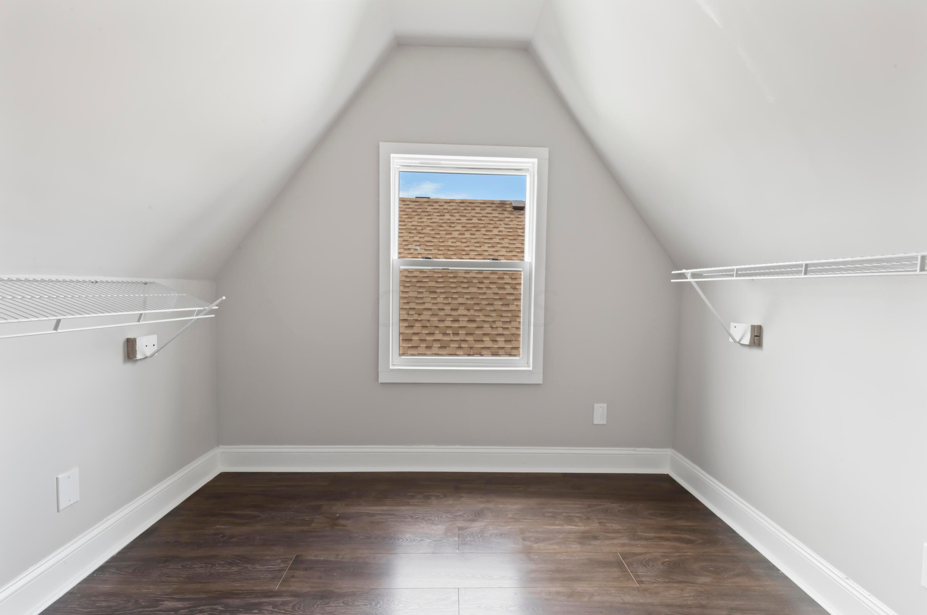 1468 Whittier St, Columbus OH 43206-1864 exterior