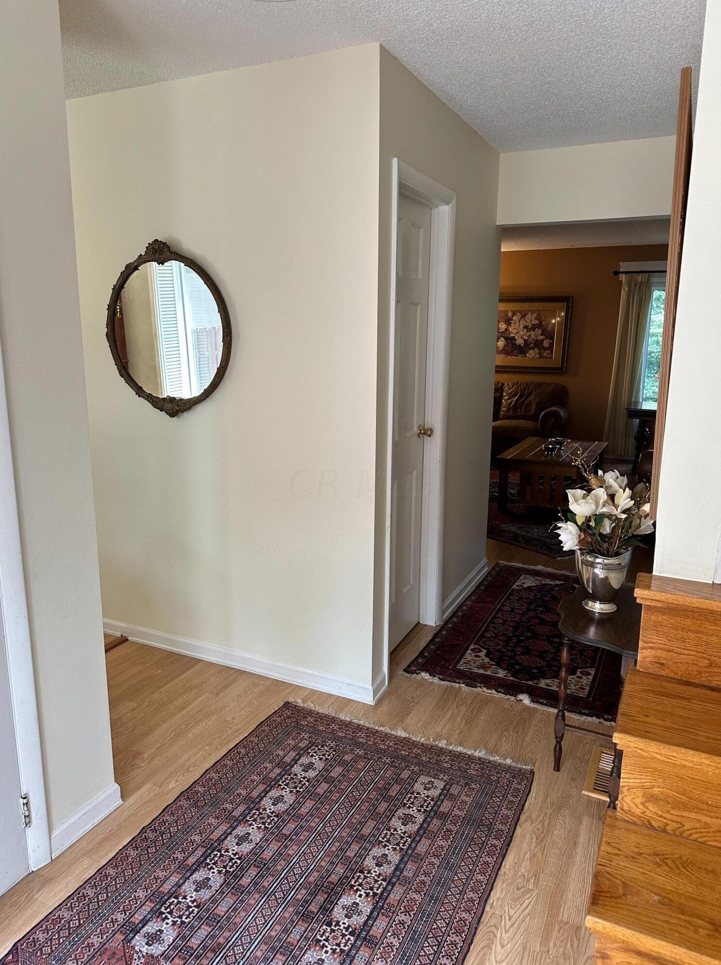 852 Tamara Dr, Columbus OH 43230-3273 exterior