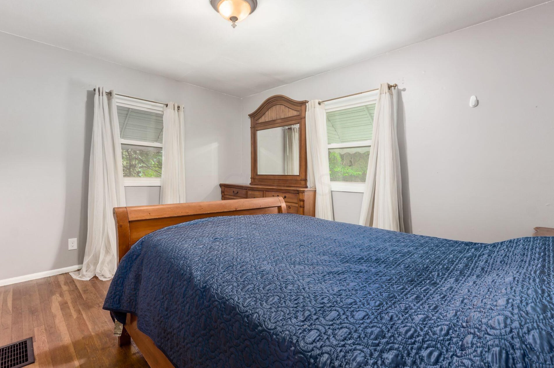 3527 Beulah Rd, Columbus OH 43224-3217 exterior