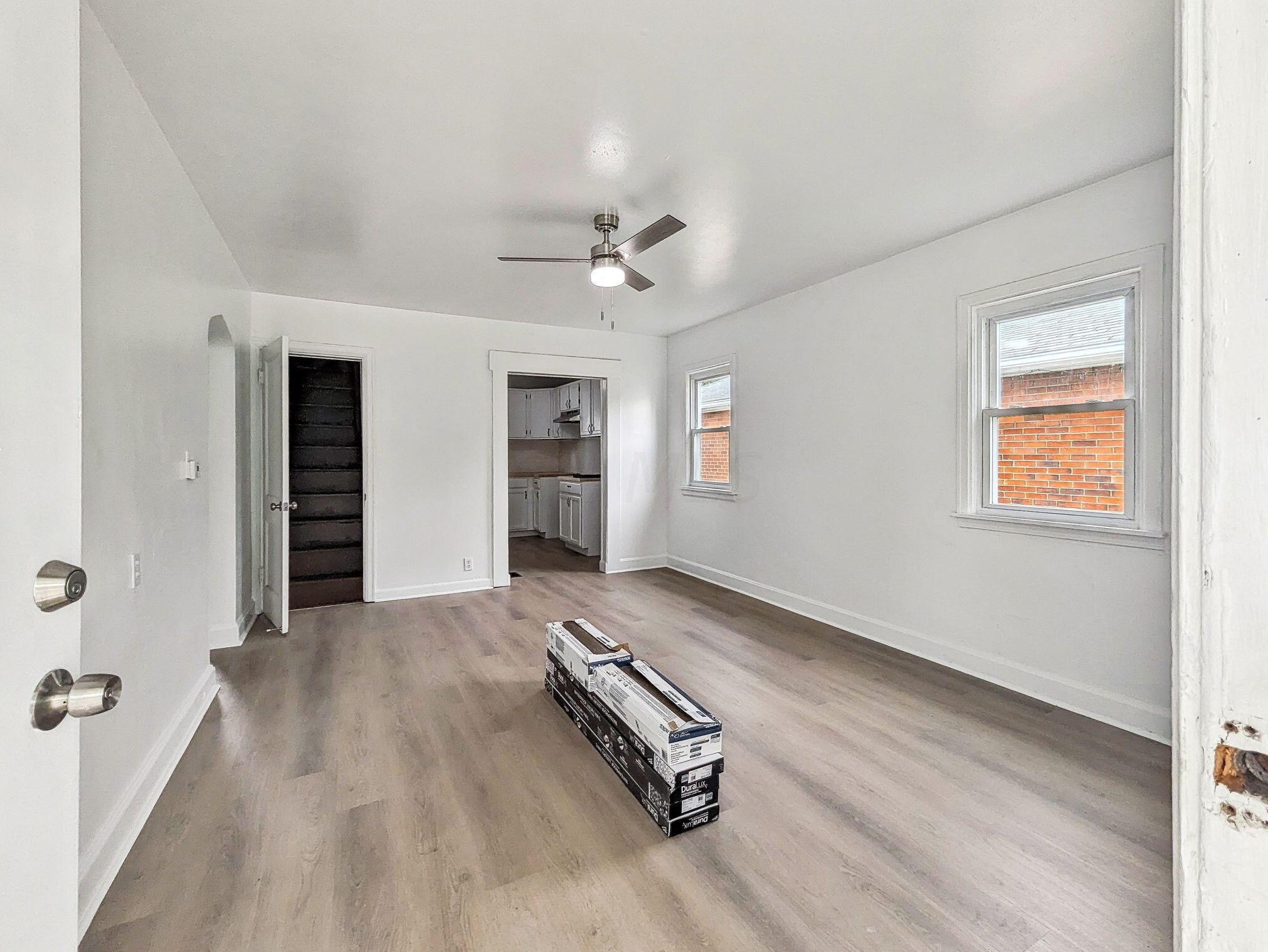 2678 Eakin Rd, Columbus OH 43204-2819 exterior