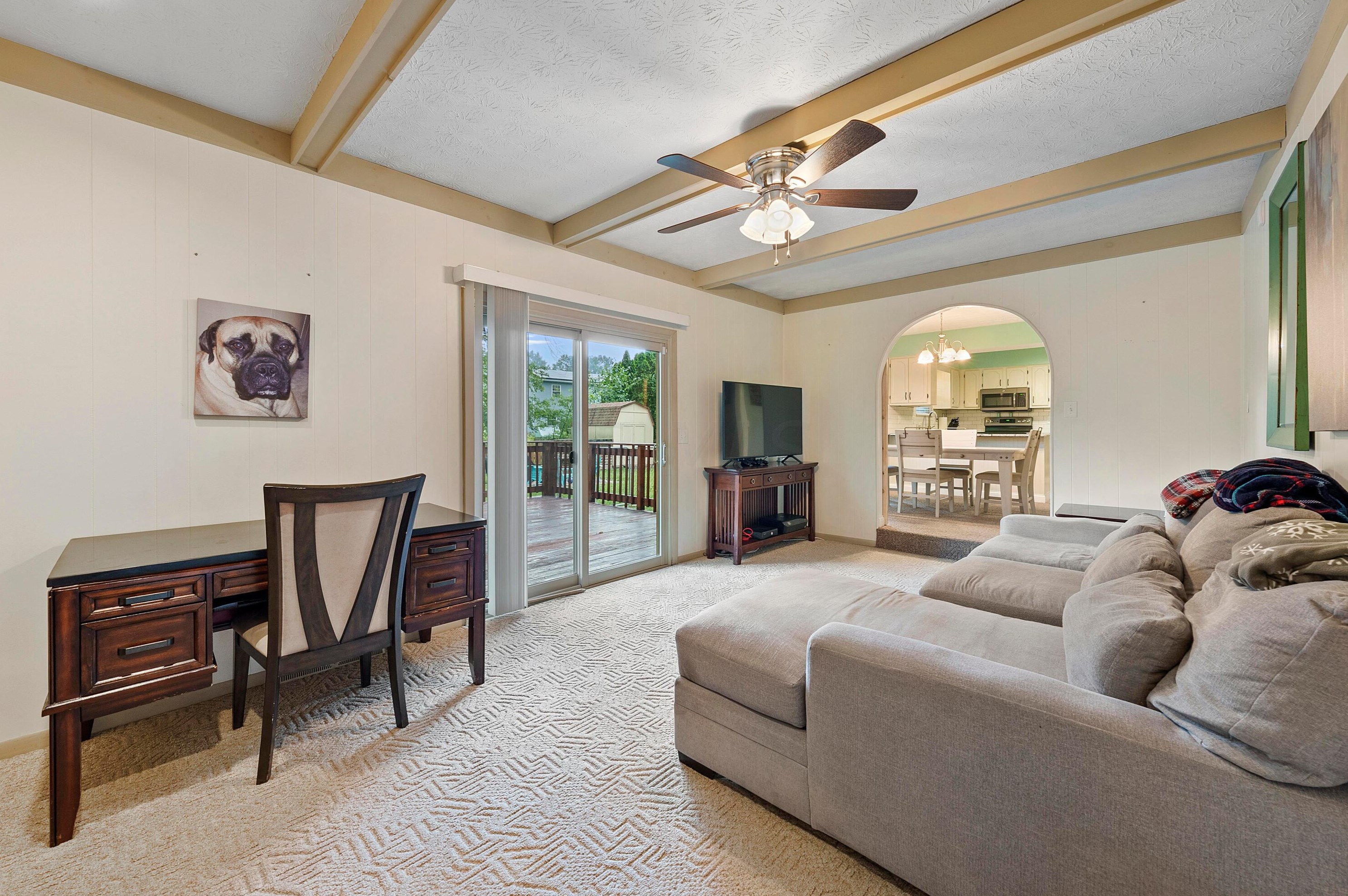 5020 Etna Rd, Columbus OH 43213-1948 exterior