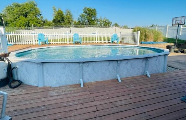 453 Newark Ave, Thornville OH  43076-9352 exterior