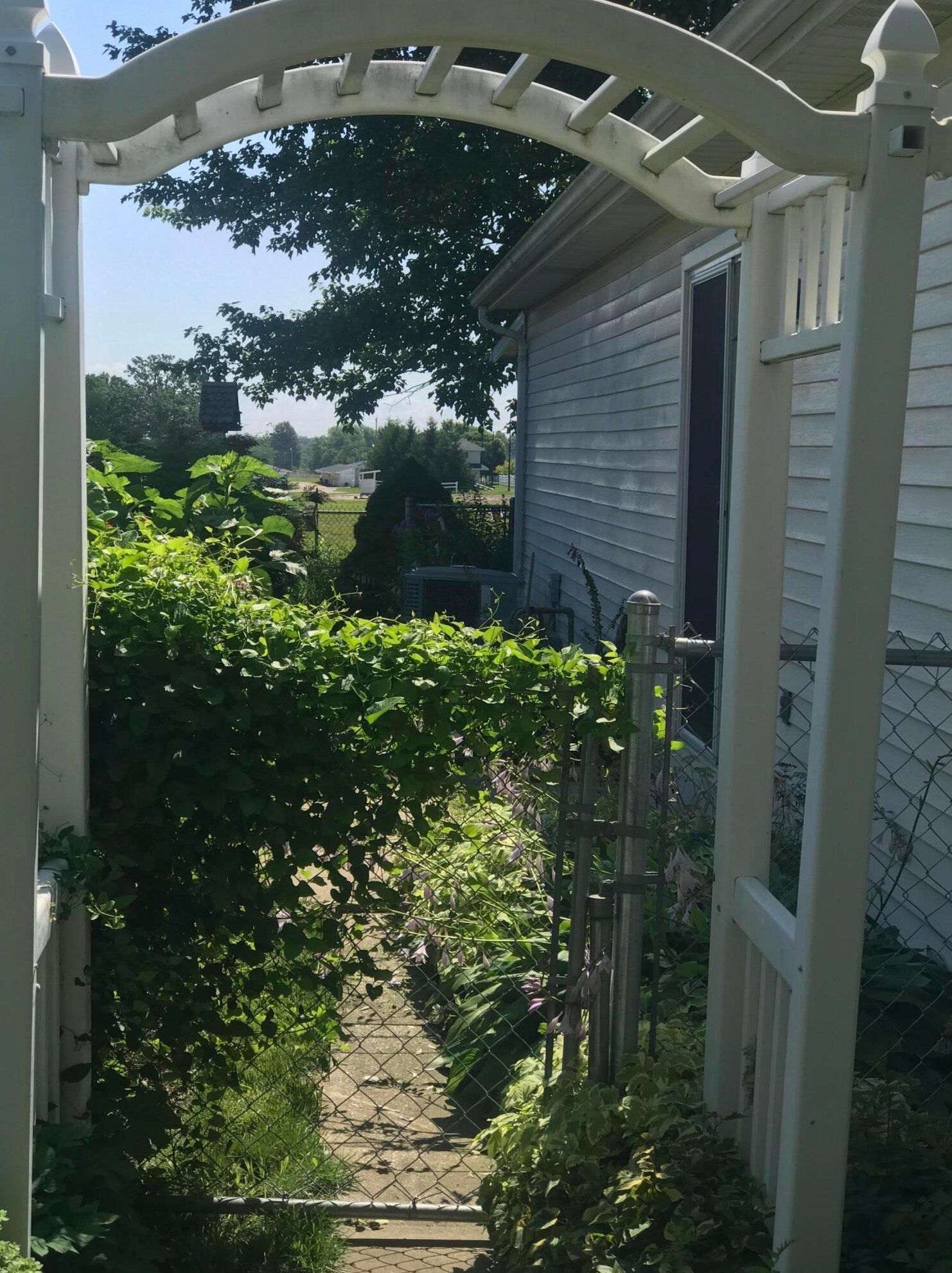 552 Executive Blvd, Delaware OH  43015-1159 exterior