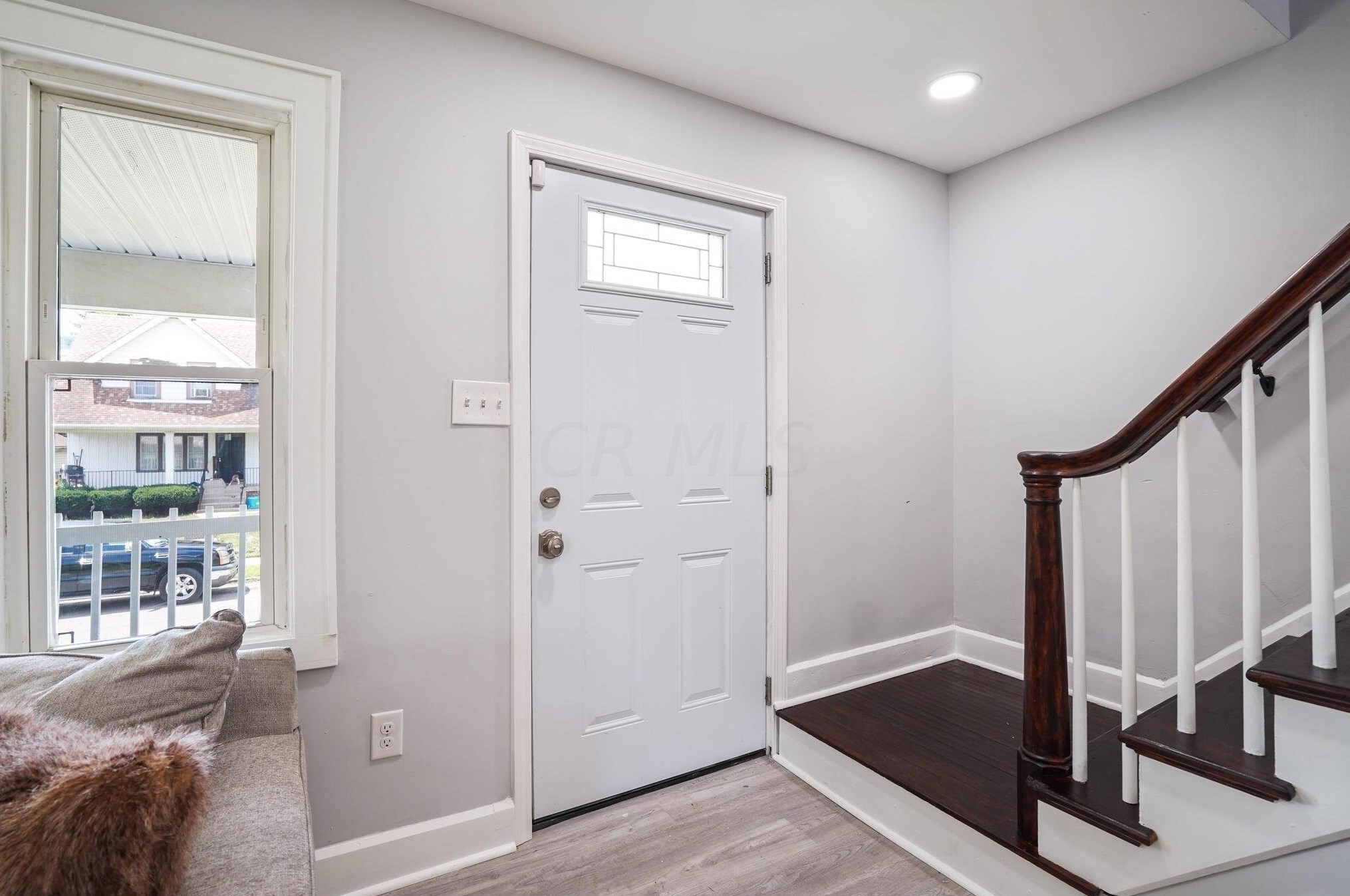 1176 Sidney St, Columbus OH  43201-2954 exterior