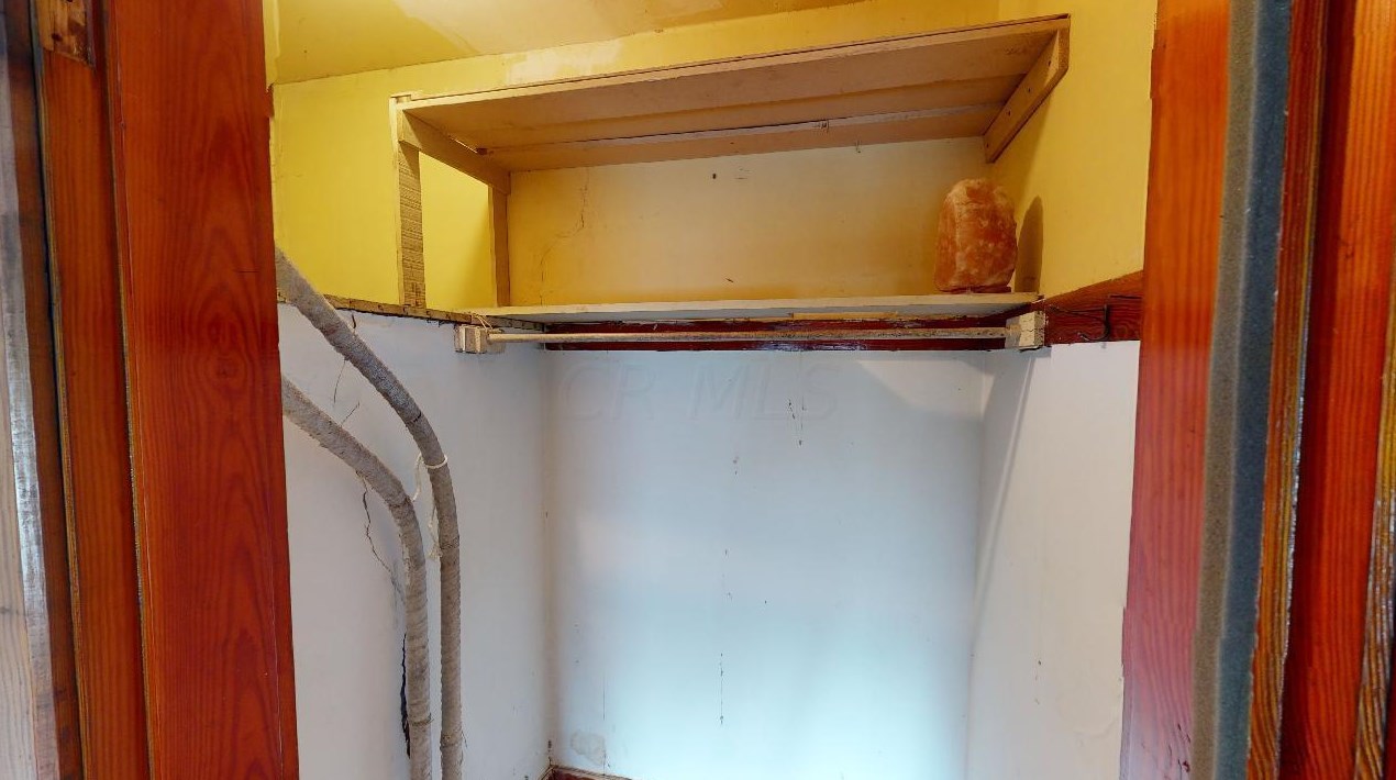 2494 4th St, Columbus OH 43202-2743 exterior