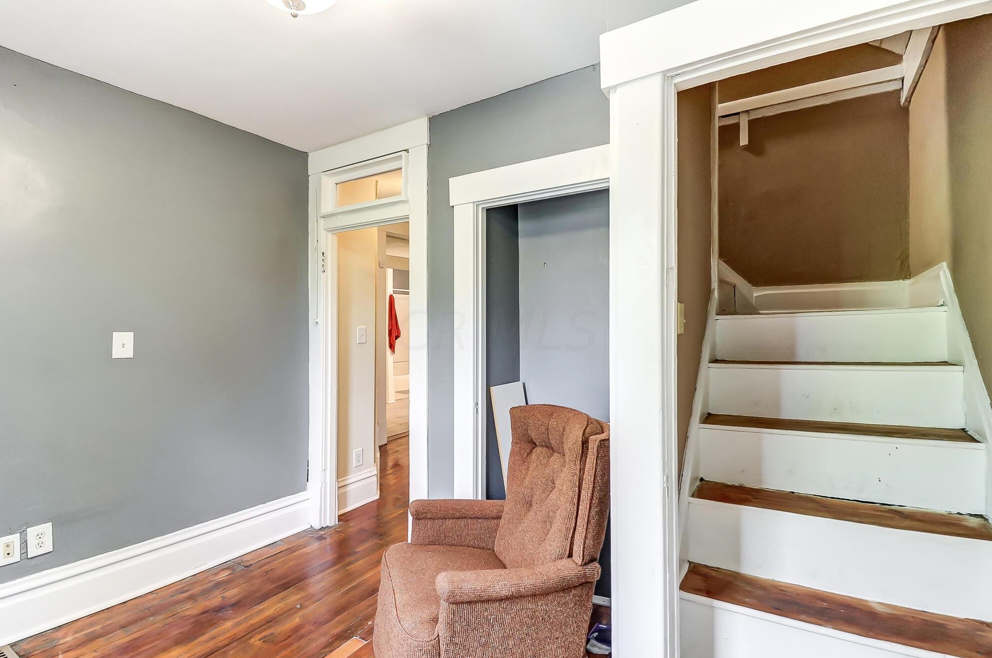 1470 Summit St, Columbus OH  43201-2106 exterior