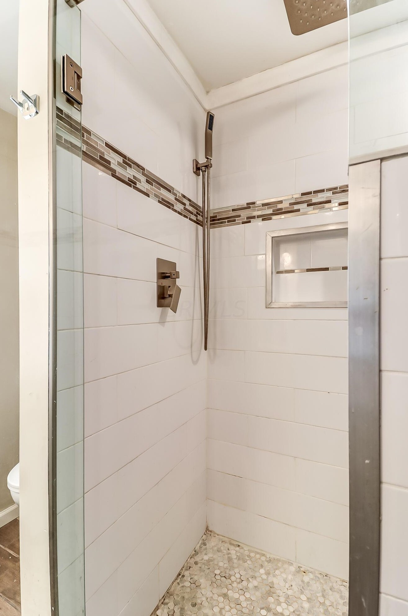 1470 Summit St, Columbus OH  43201-2106 exterior