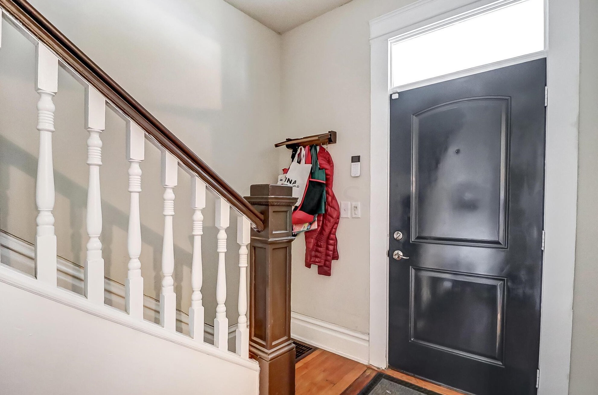 1470 Summit St, Columbus OH  43201-2106 exterior