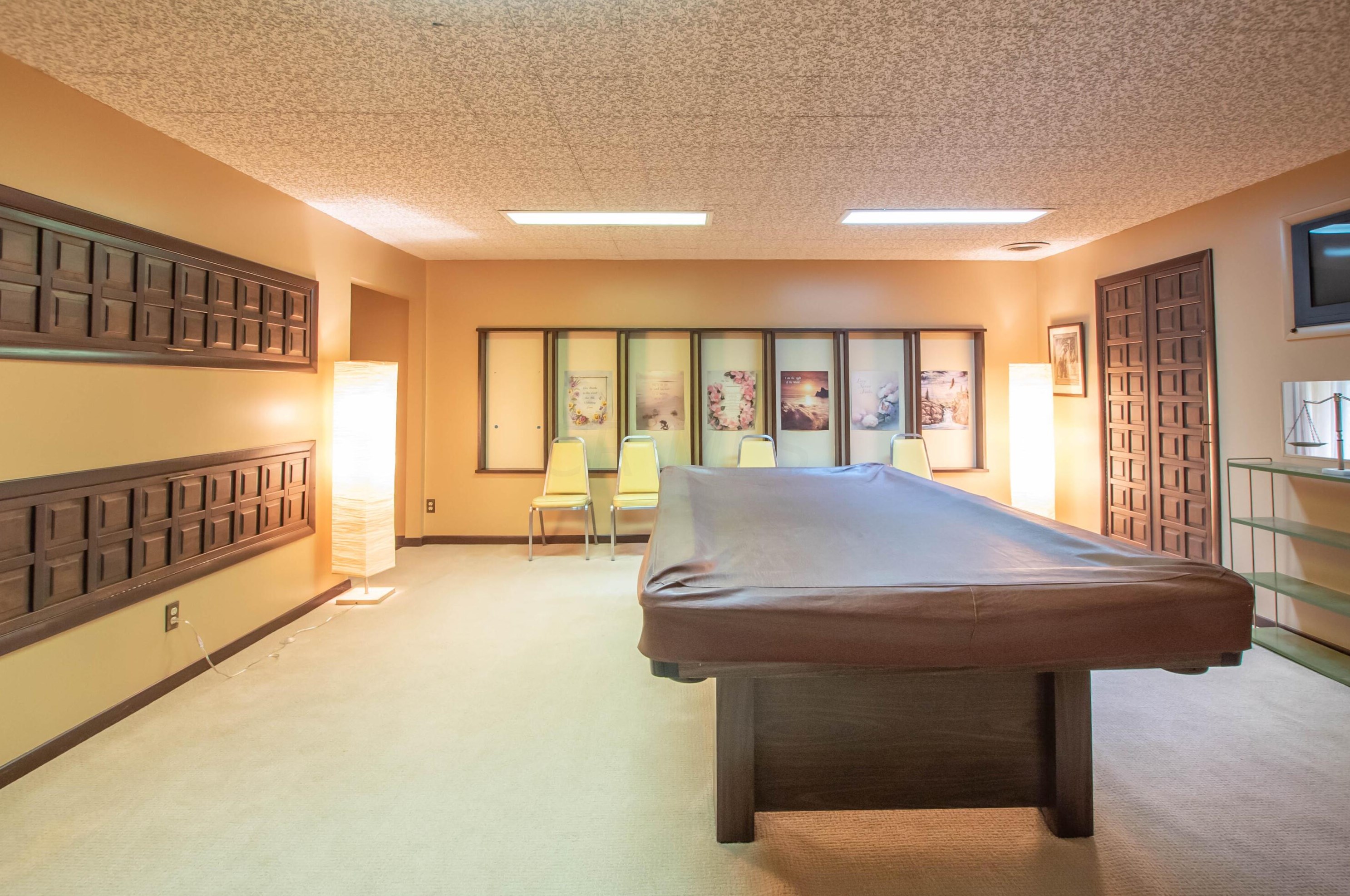 4376 Dublin Rd, Columbus OH 43221-5001 exterior