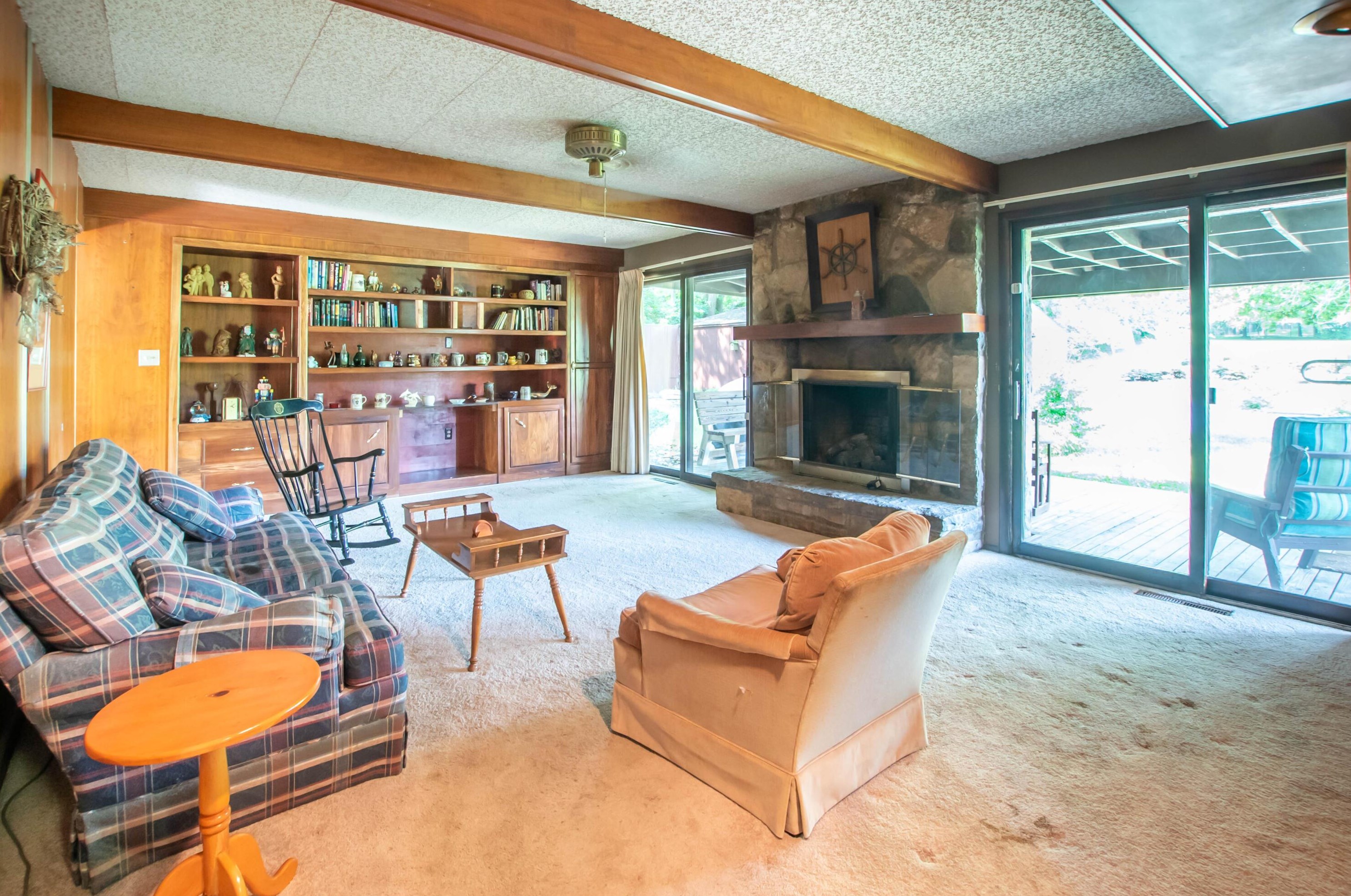 4376 Dublin Rd, Columbus OH 43221-5001 exterior