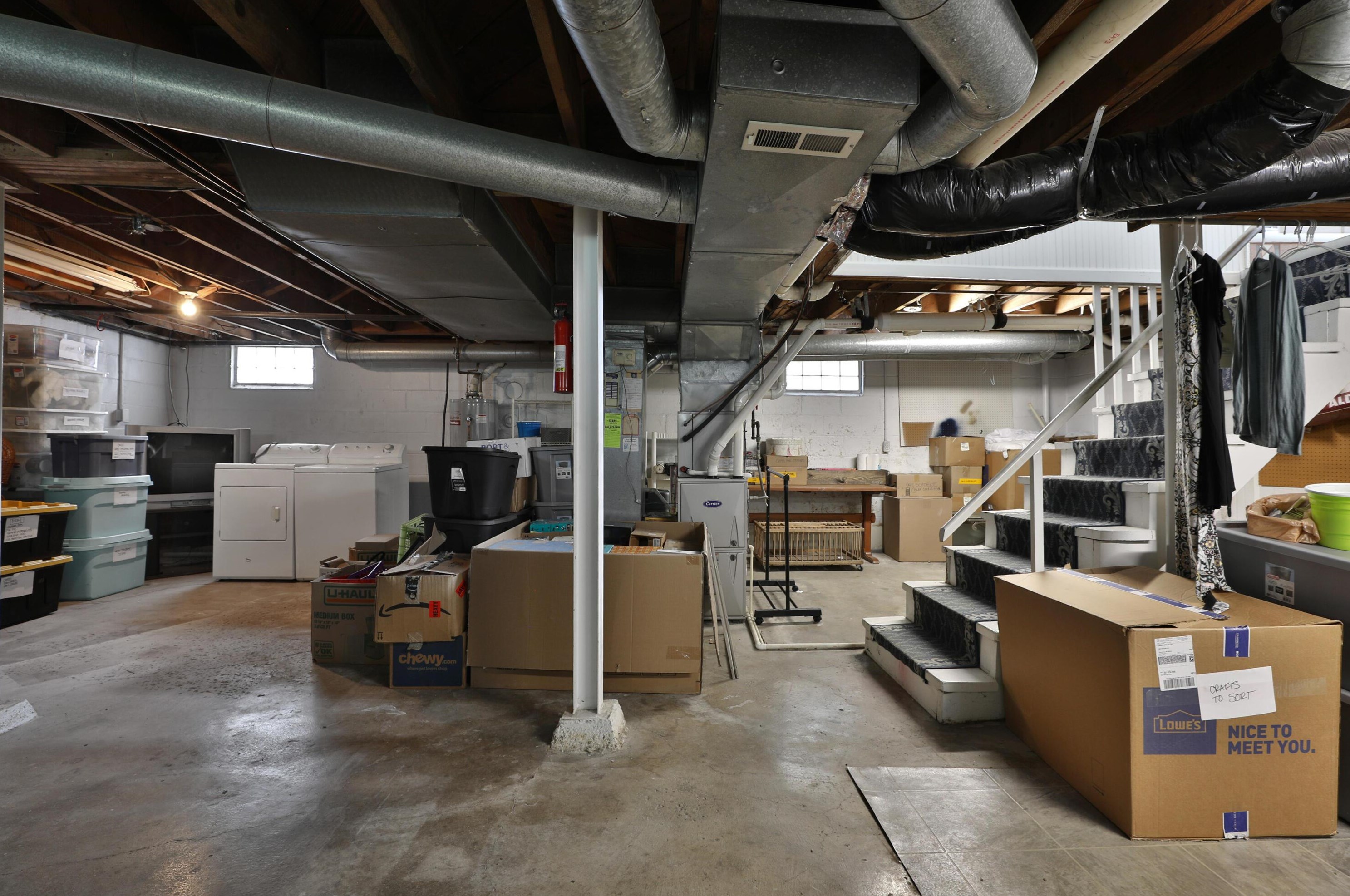 543 Richards Rd, Columbus OH 43214-3749 exterior