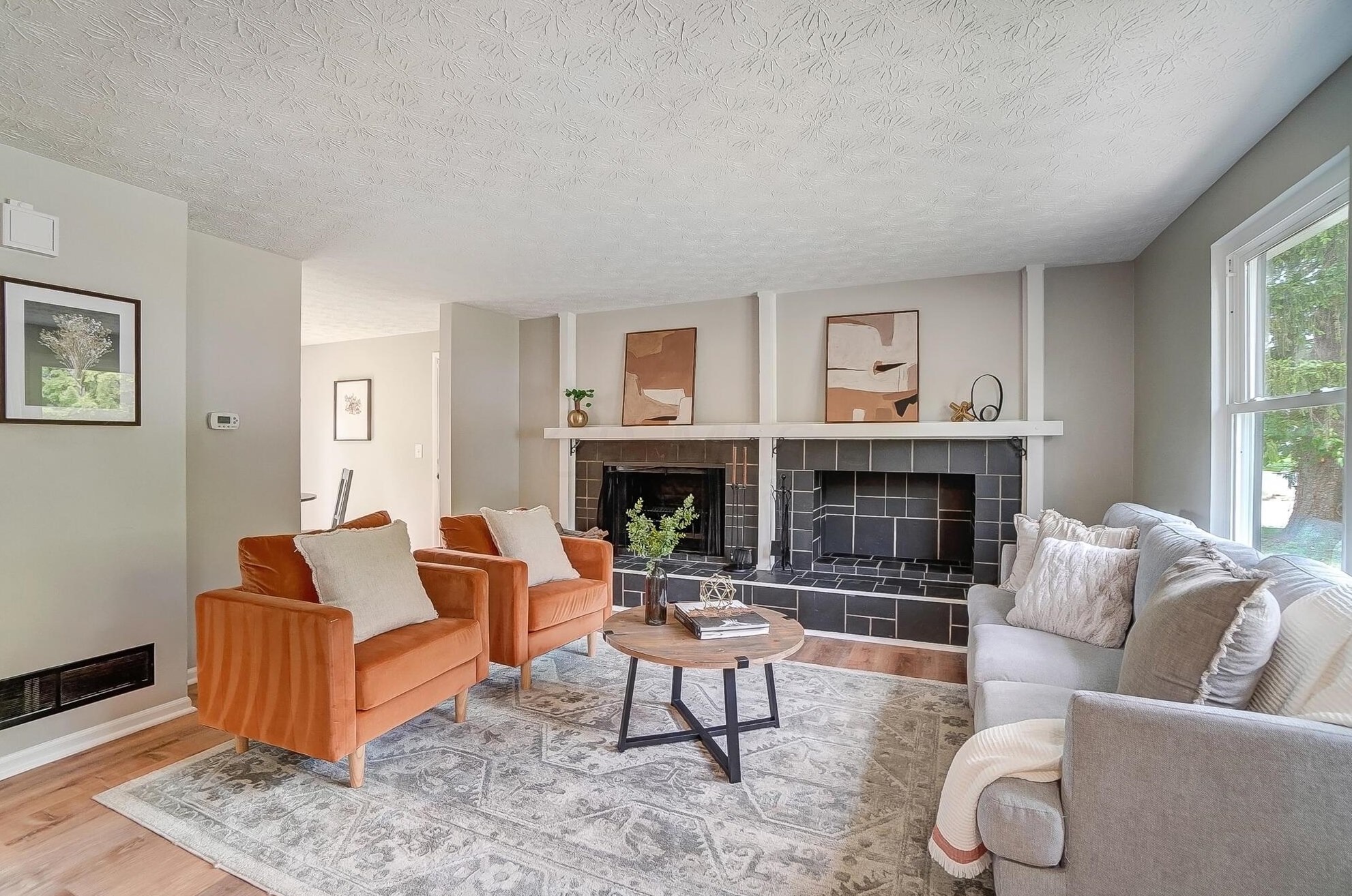 3137 Sandridge Ave, Columbus OH 43224-1847 exterior