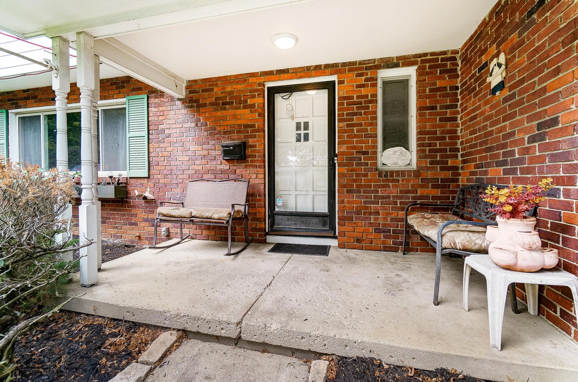 1752 Ivyhill Loop, Columbus OH 43229-5224 exterior