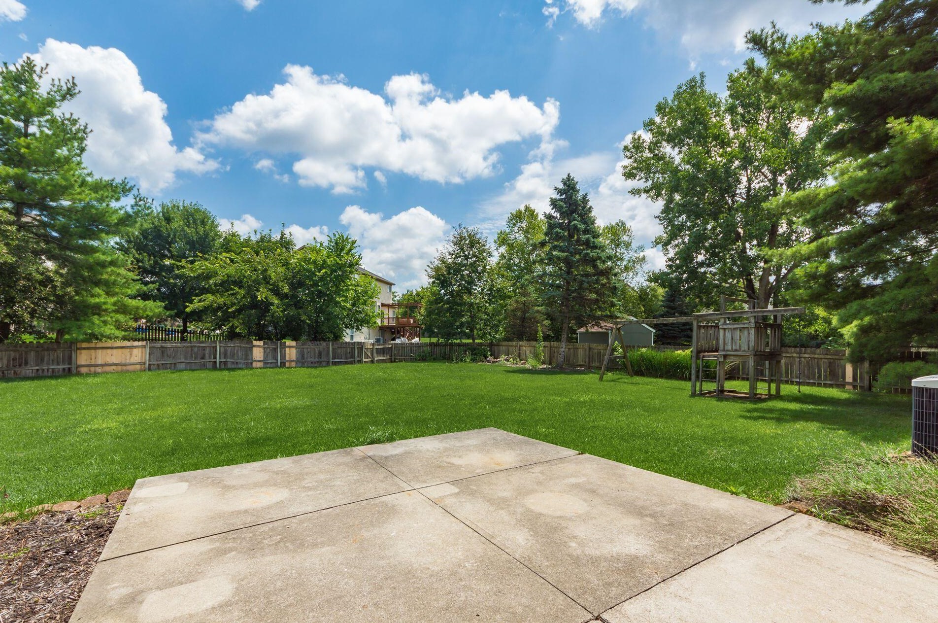 260 Helmbright Dr, Columbus OH  43230-3236 exterior