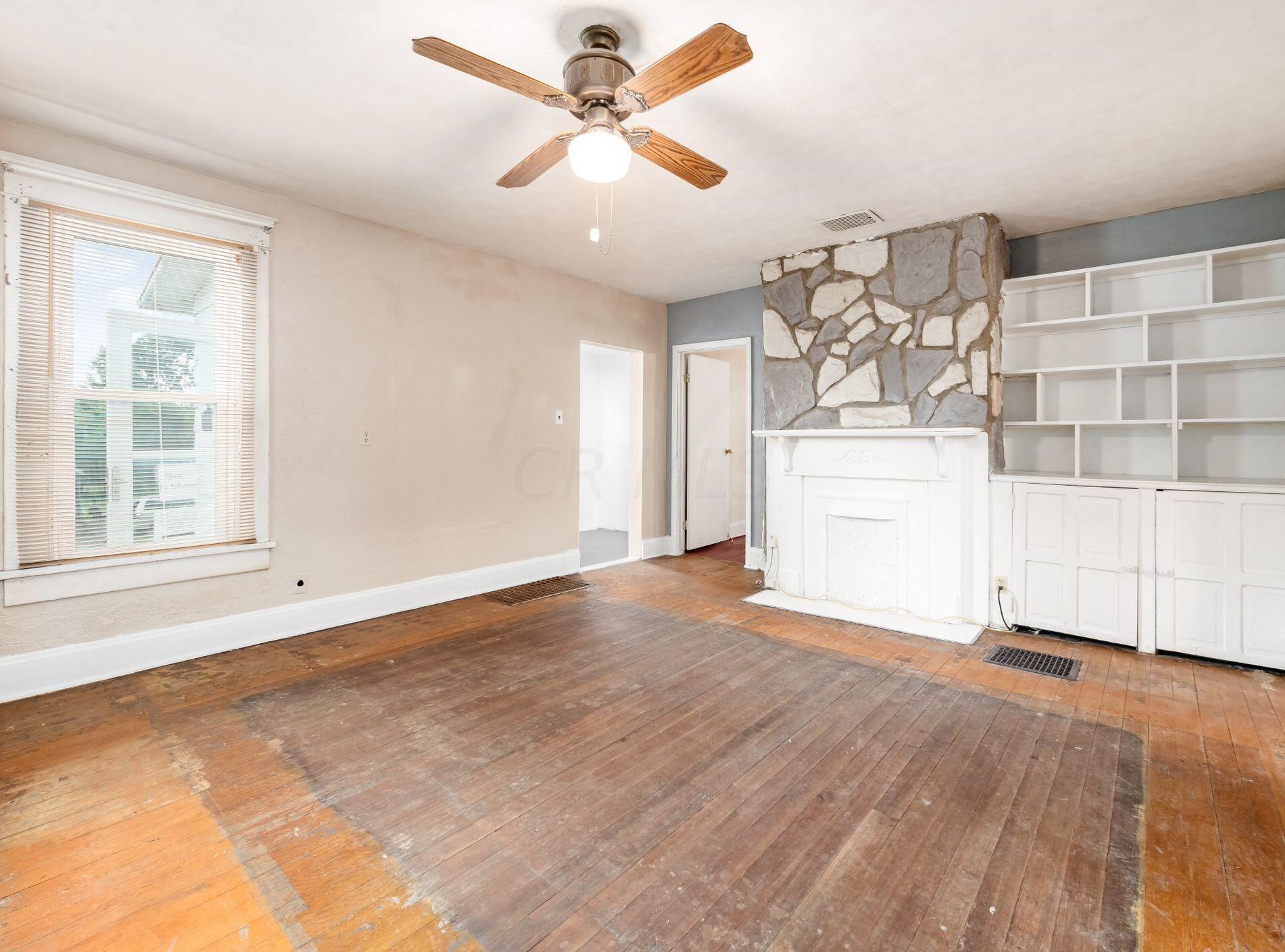 100 Colton Rd, Columbus OH 43207-3840 exterior