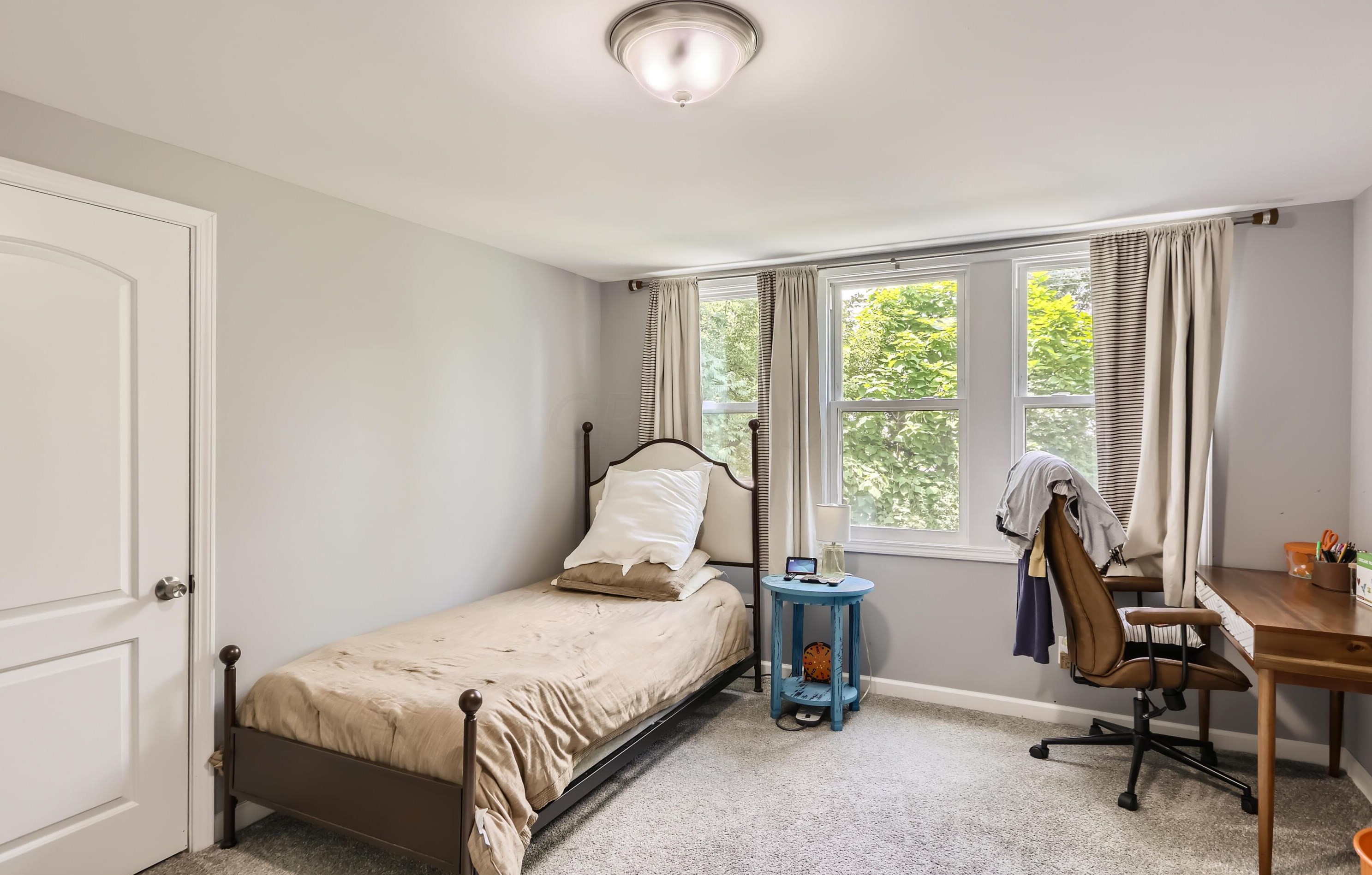 1628 Harrisburg Pike, Columbus OH  43223-3614 exterior