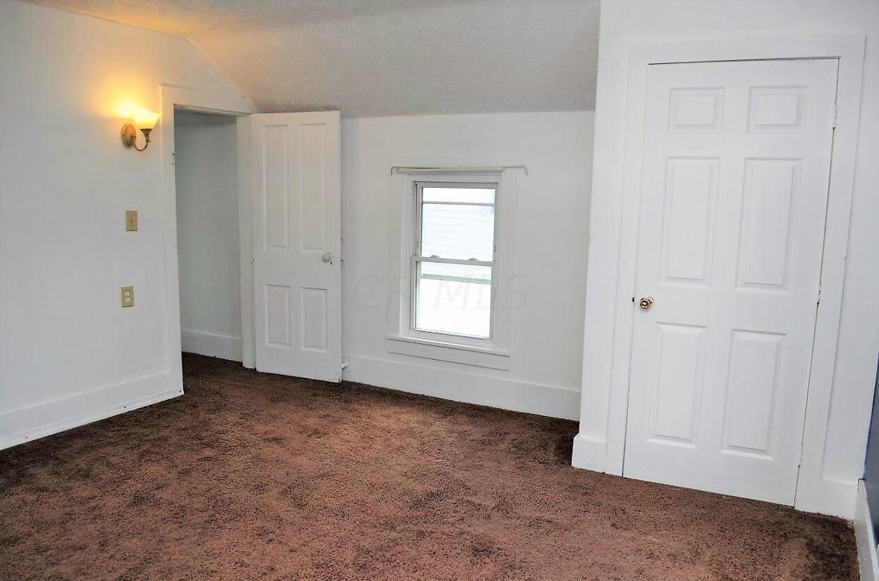 900 Broad St, Lancaster OH  43130-4624 exterior